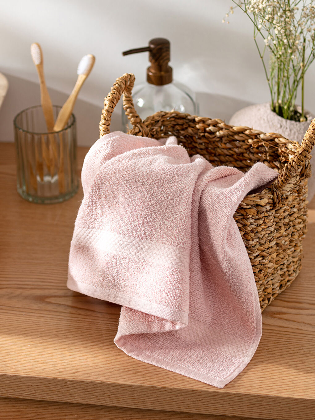 Pembe Düz Pamuklu Yüz Havlusu 50x80 cm-1