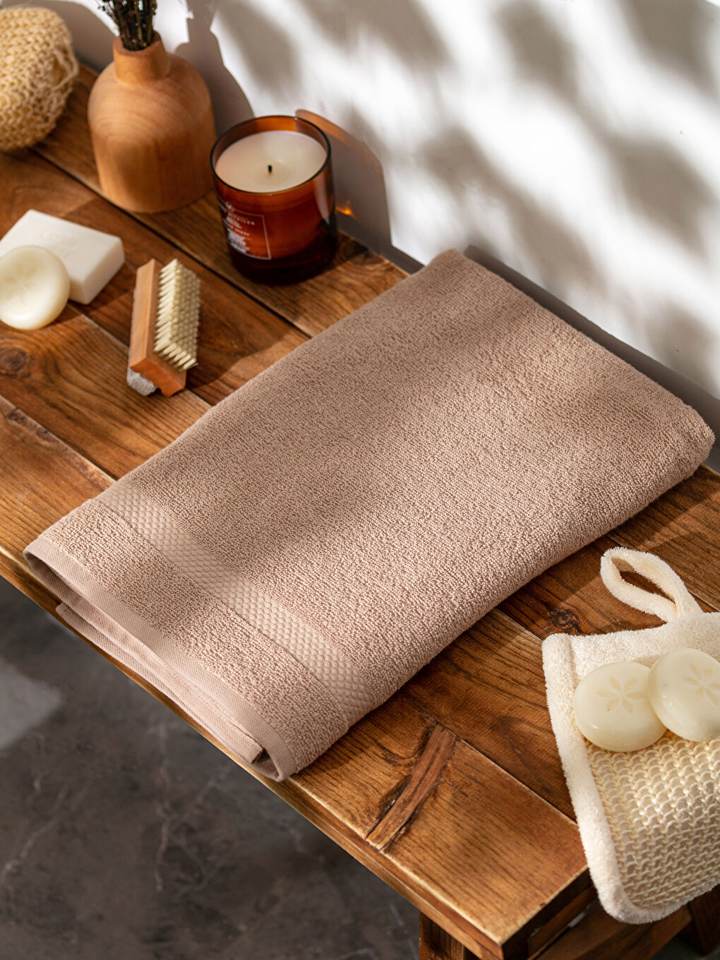 منشفة حمام قطنية سادة 70x140 سم