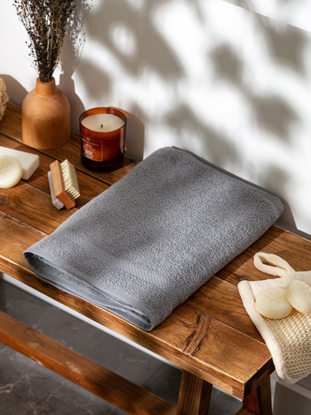 Gri Düz Pamuklu Banyo Havlusu 70x140 cm-1
