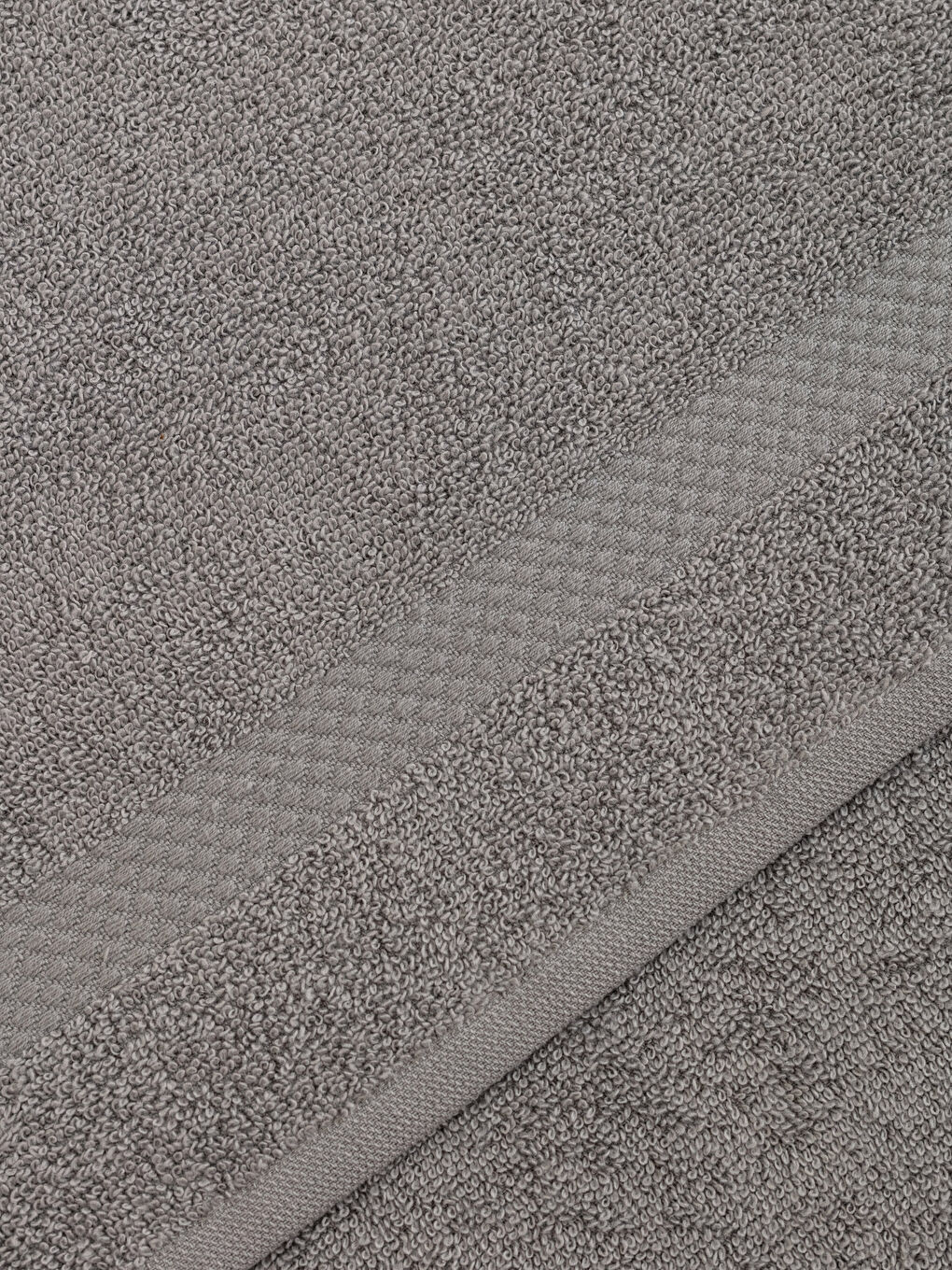 Gri Düz Pamuklu Banyo Havlusu 70x140 cm-2