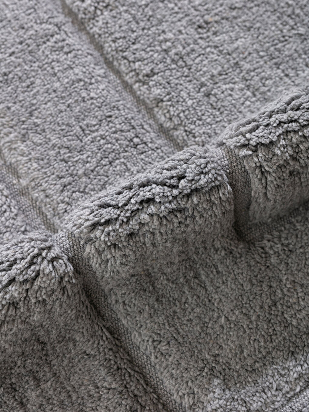 Geometric Patterned Bath Mat 60x90 Cm-1