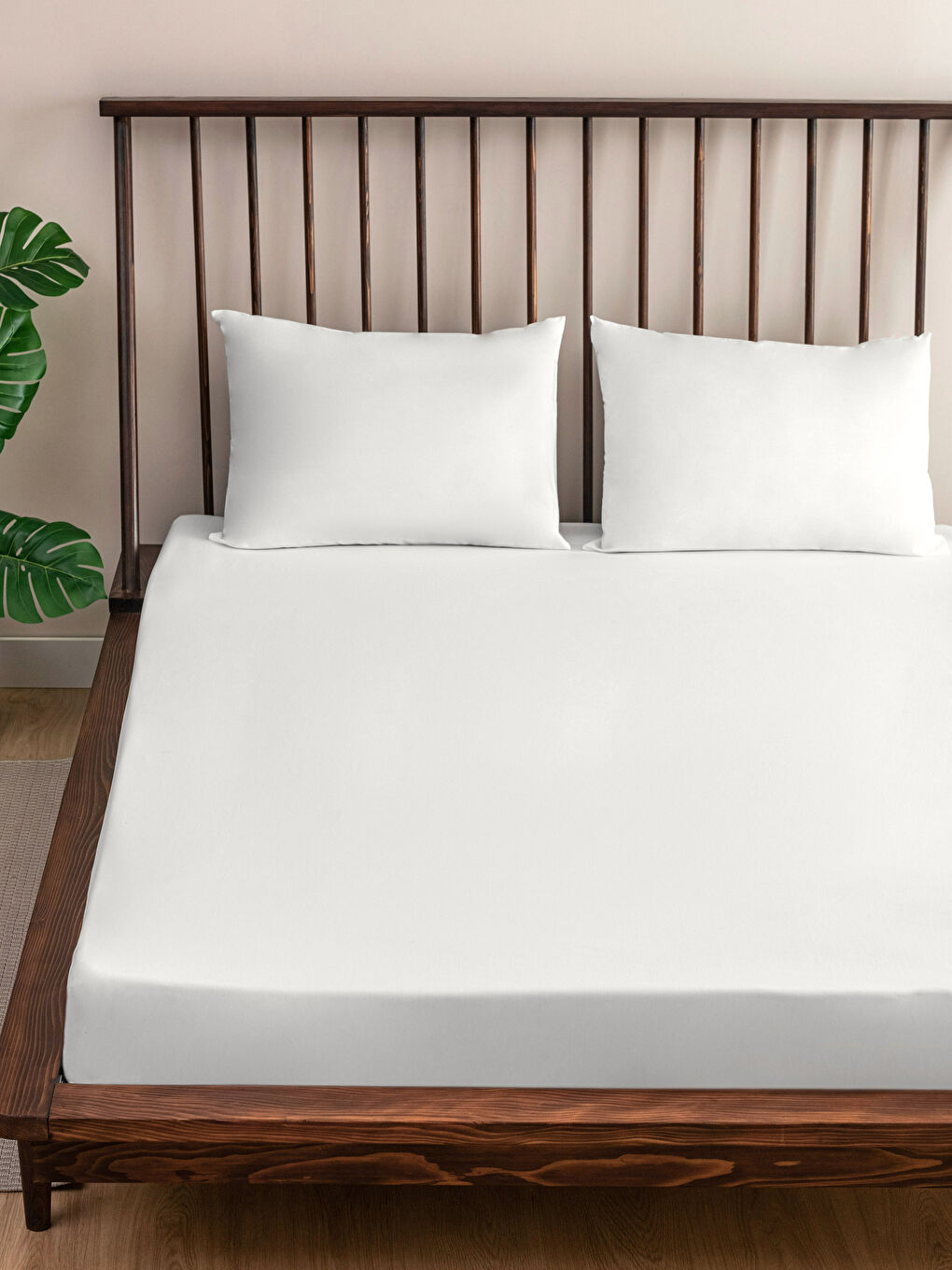 Beyaz Düz Pamuklu Çift Kişilik Çarşaf 260x280 cm