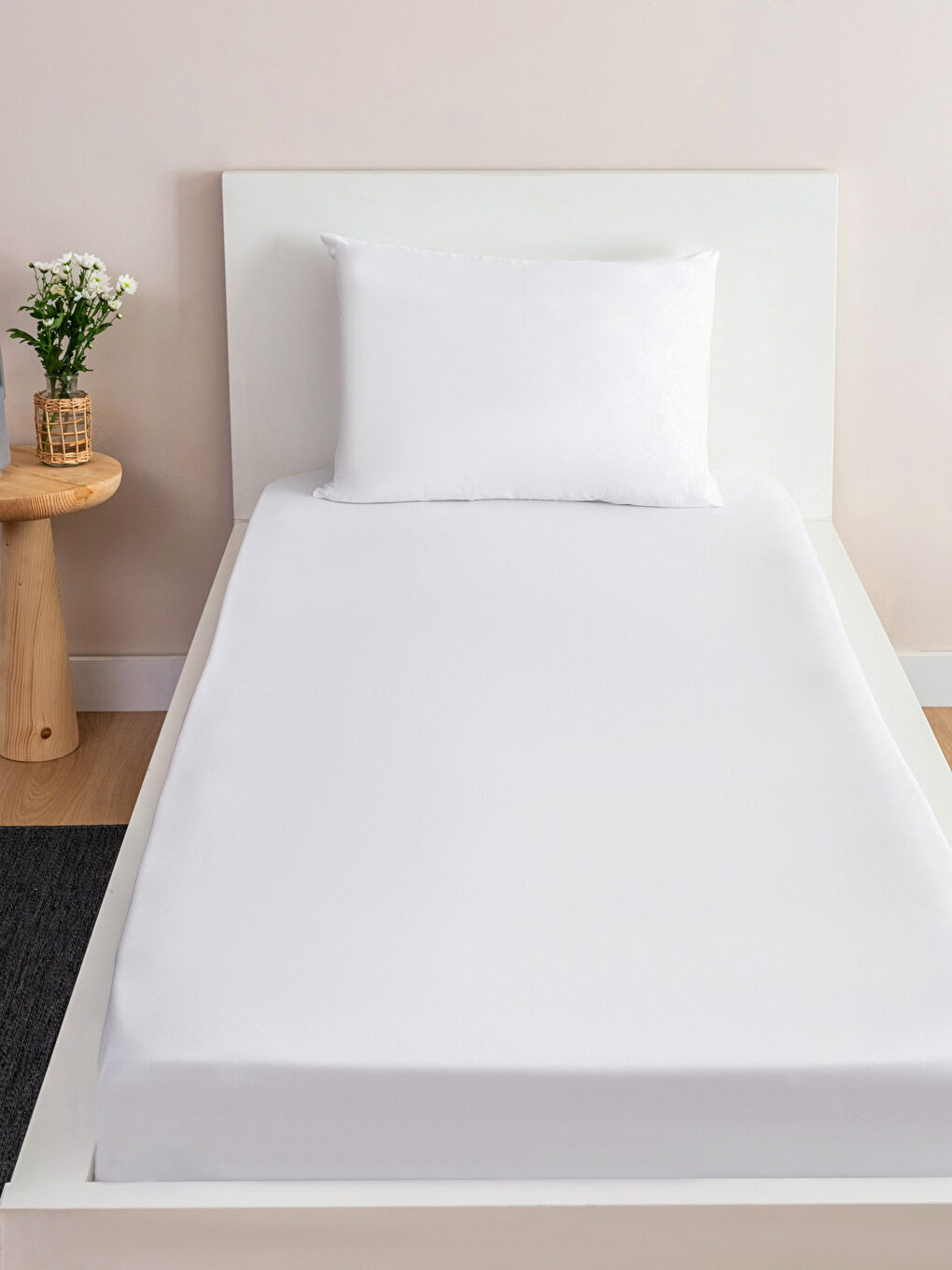 ملاية سرير قطن ستان سادة مفرد مقاس 180x240 سم