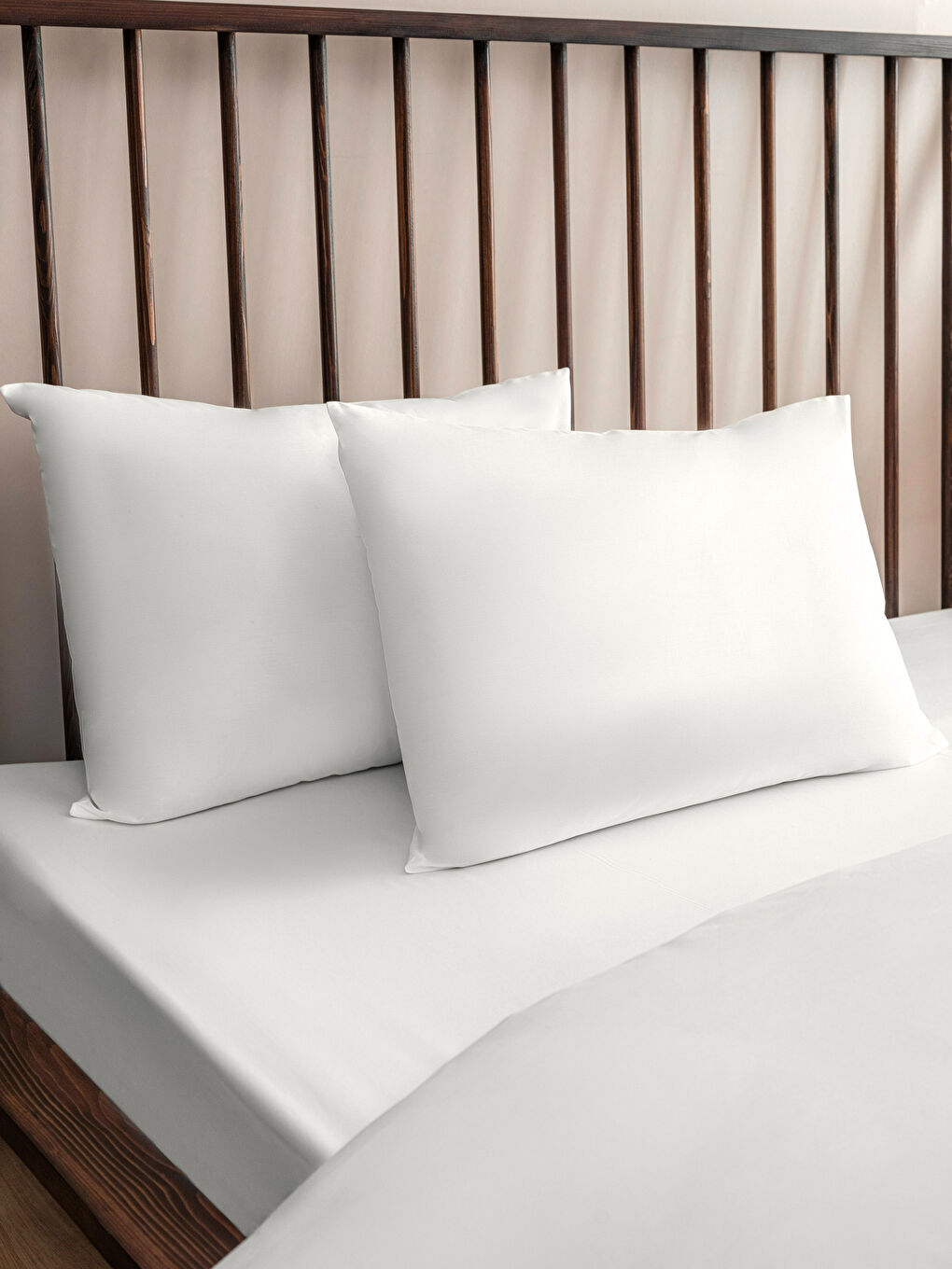 Beyaz Pamuklu Düz Çift Kişilik Nevresim Seti-2