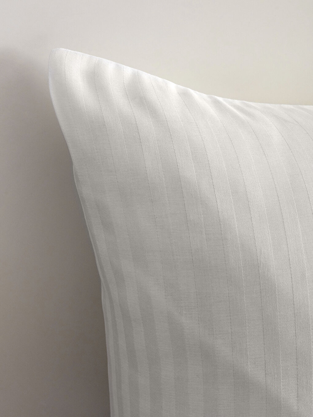 Beyaz Çizgili Pamuk Saten Tek Kişilik Nevresim Seti-3