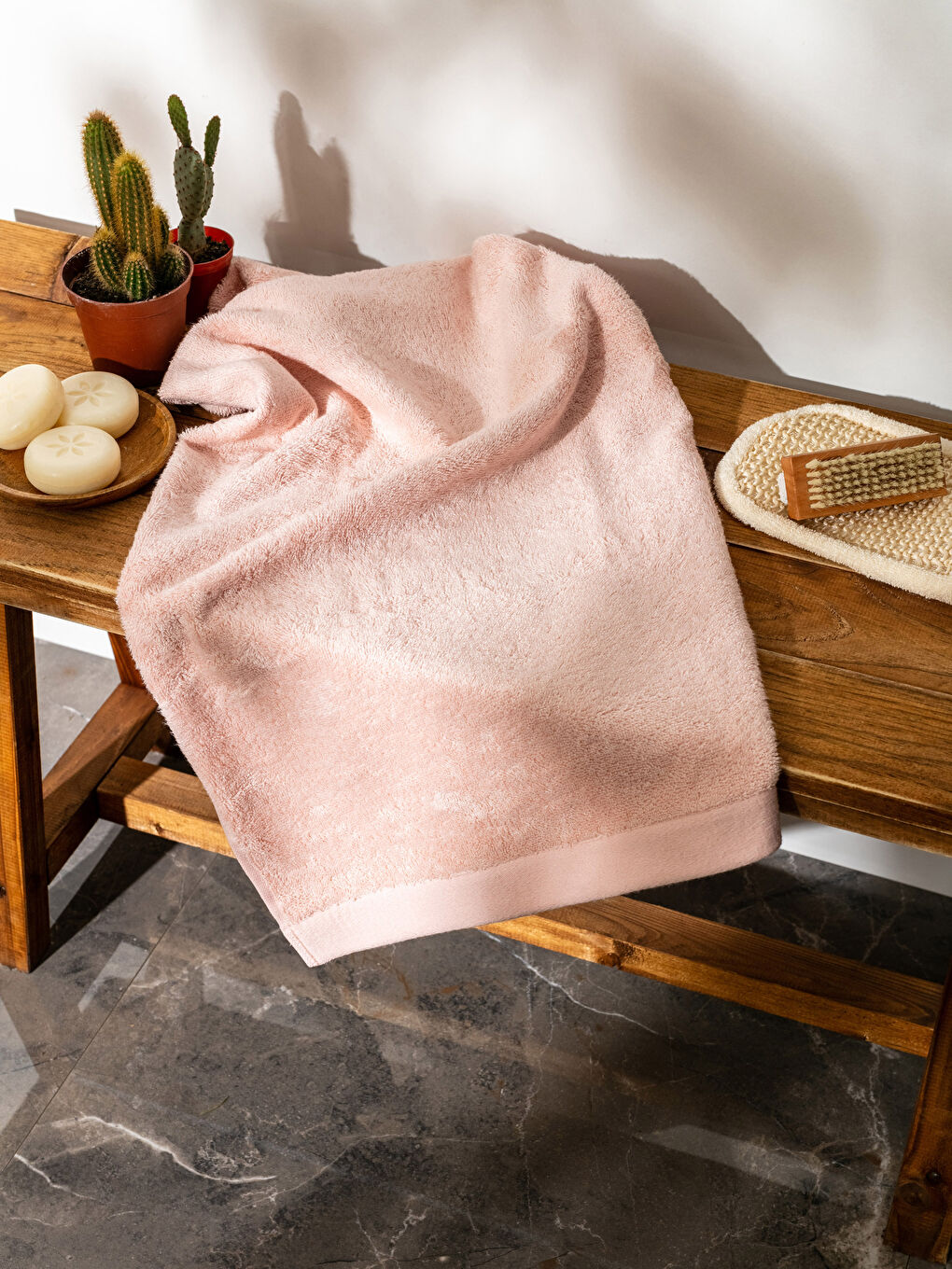 Pembe Düz Bambu Yüz Havlusu 50x80 cm