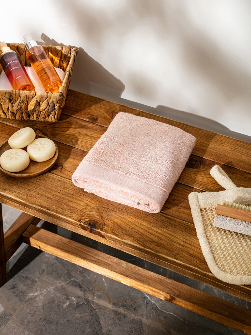 Pembe Düz Bambu Yüz Havlusu 50x80 cm-1