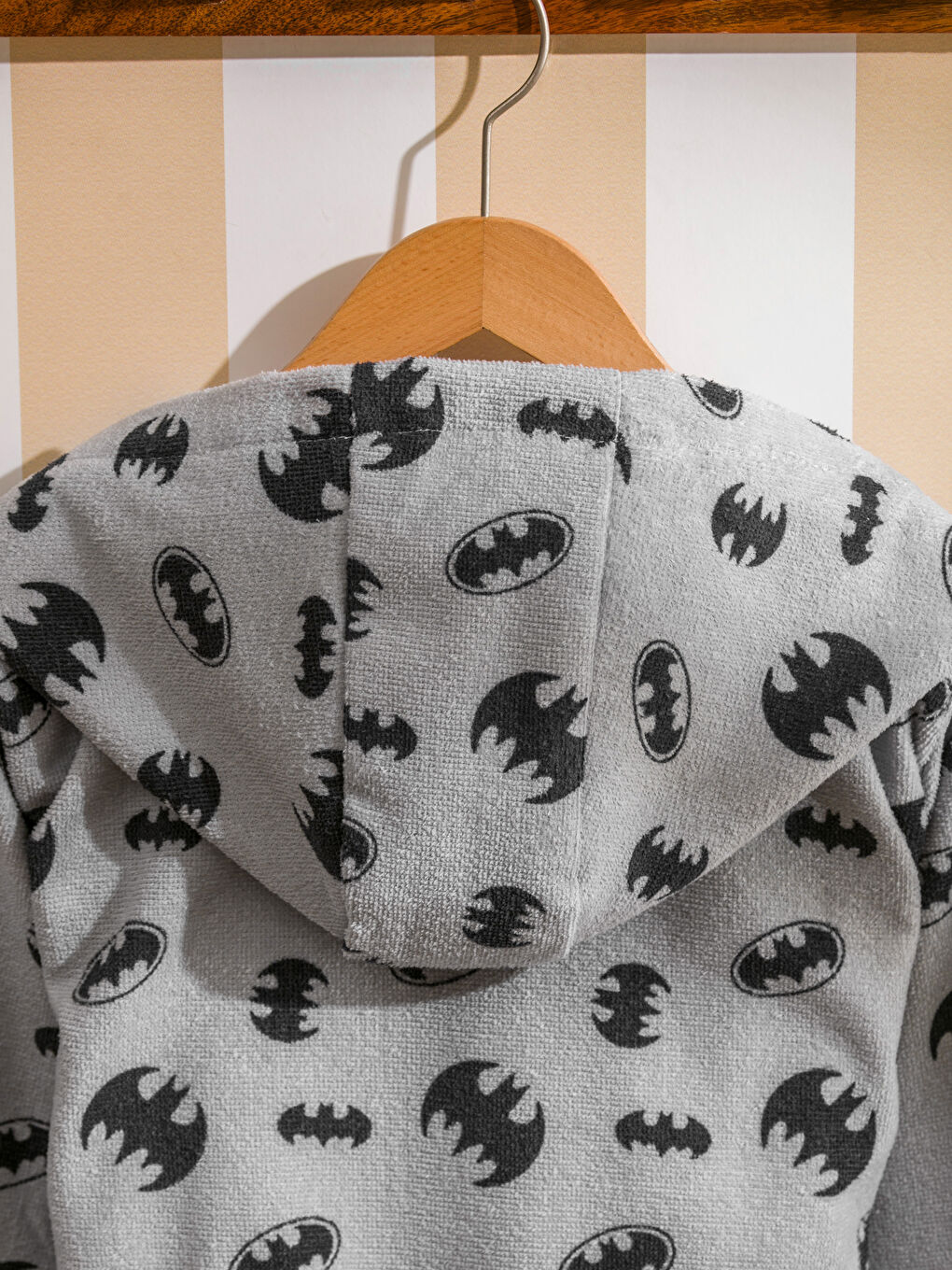 برنص حمام مطبوع باتمان للأولاد-3