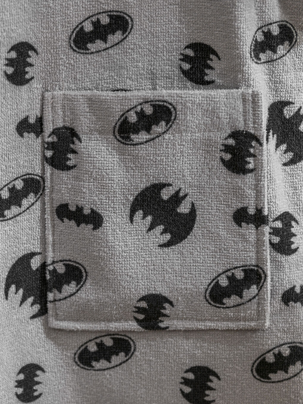 برنص حمام مطبوع باتمان للأولاد-4