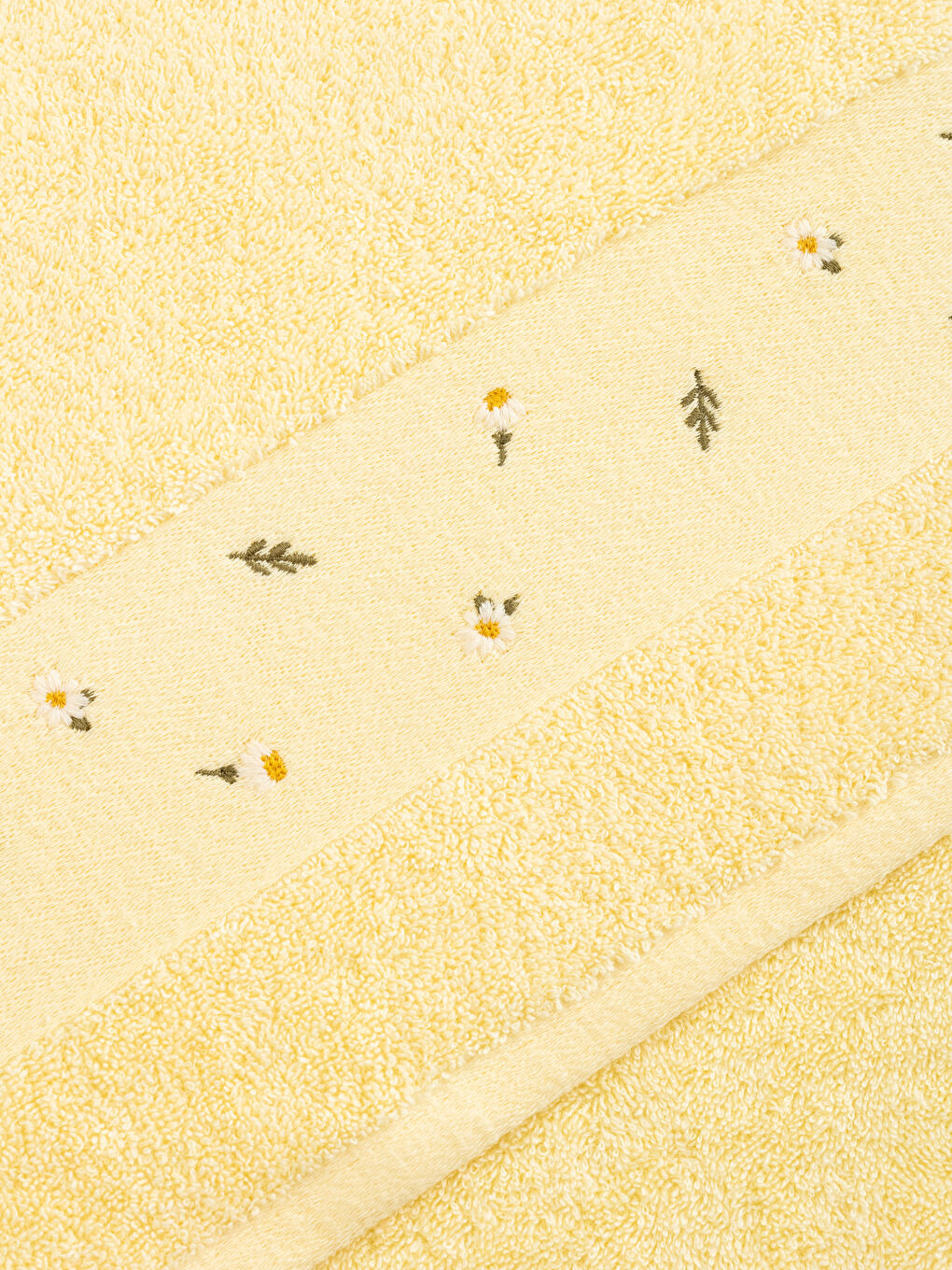 Sarı Nakışlı Pamuklu Yüz Havlusu 50x80 cm-3