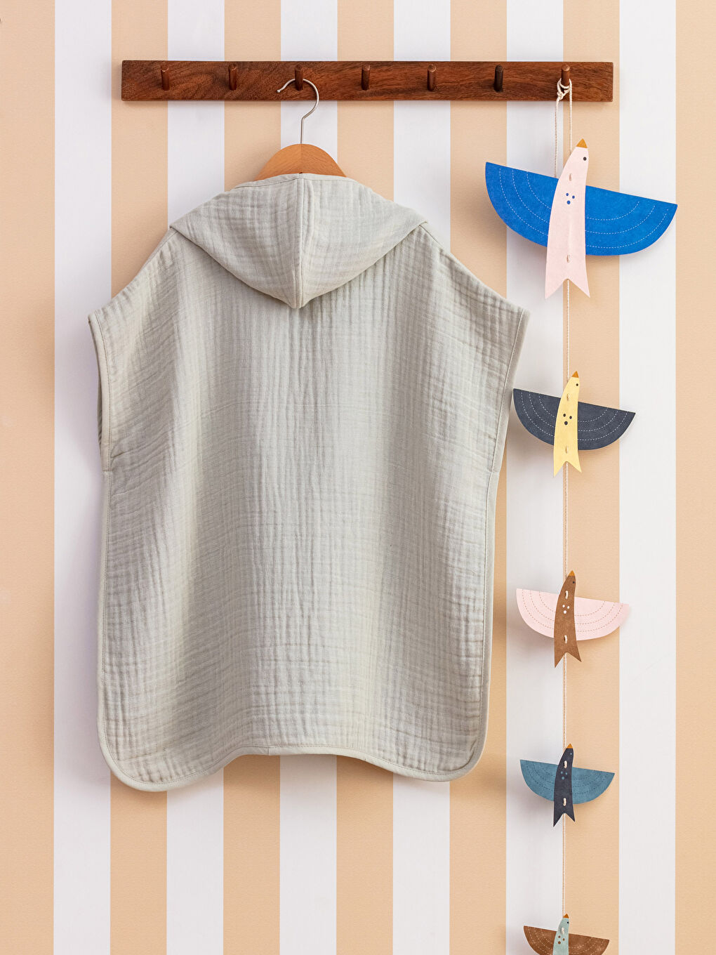 Schlichter Baumwoll-Kapuzenponcho Kinder Musselin-Bademantel-1