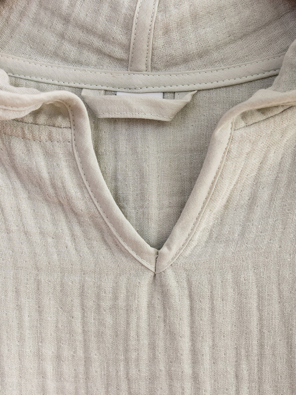 Schlichter Baumwoll-Kapuzenponcho Kinder Musselin-Bademantel-2