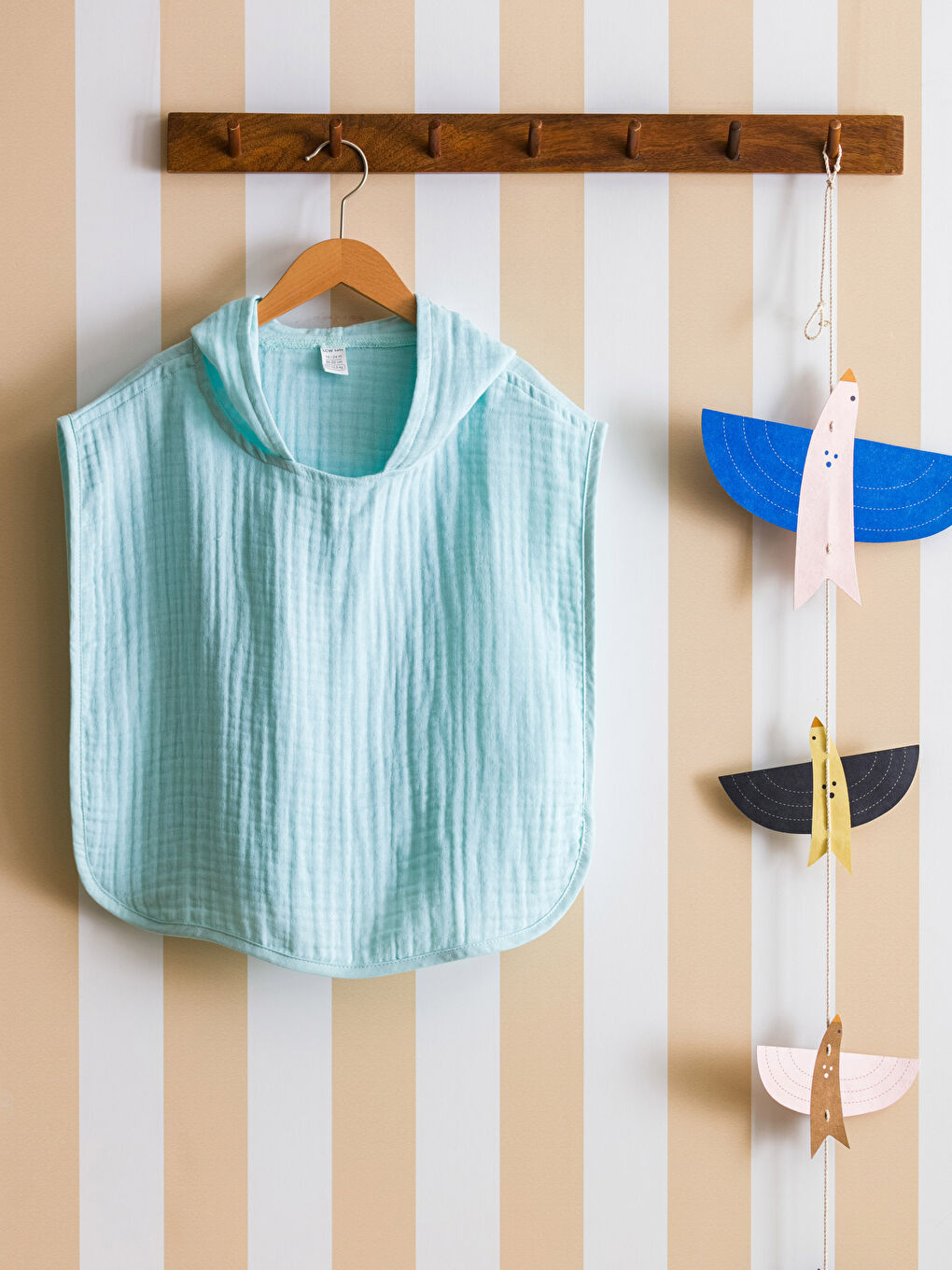 LCW baby Kapüşonlu Basic Erkek Bebek Panço-1