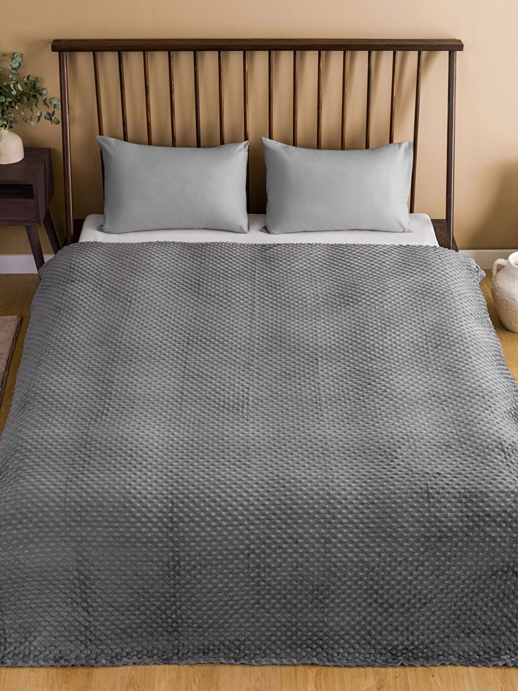 Gri Tomurcuk Desenli Welsoft Çift Kişilik Battaniye 200x220 cm-1