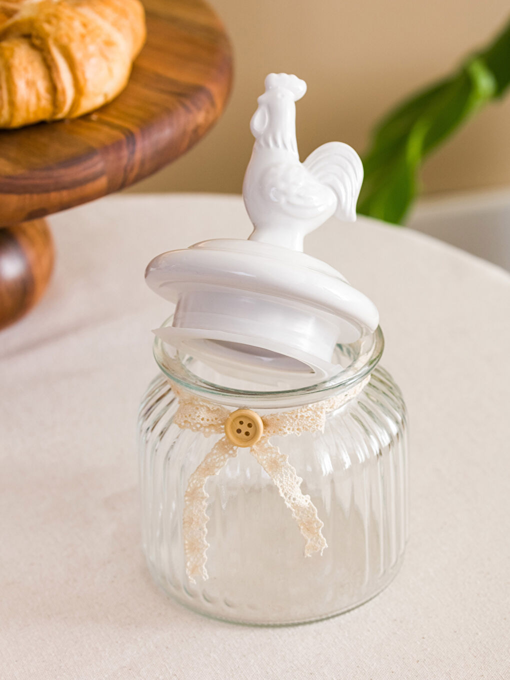 برطمان زجاج بغطاء 650 مل-1