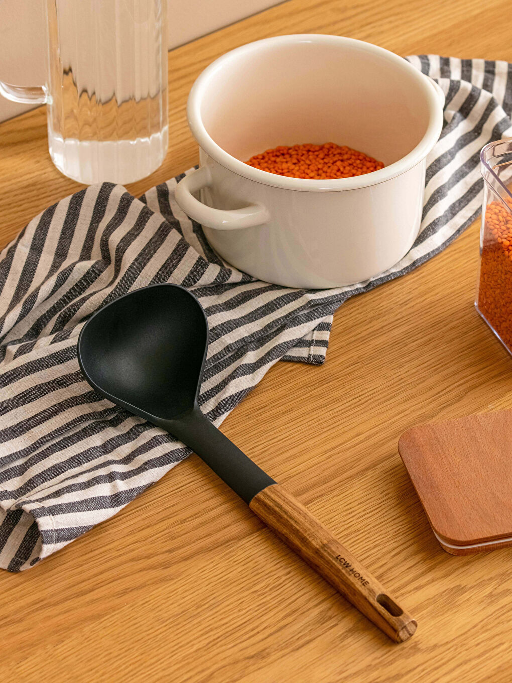 Siyah Servis Kepçesi 30 cm-1