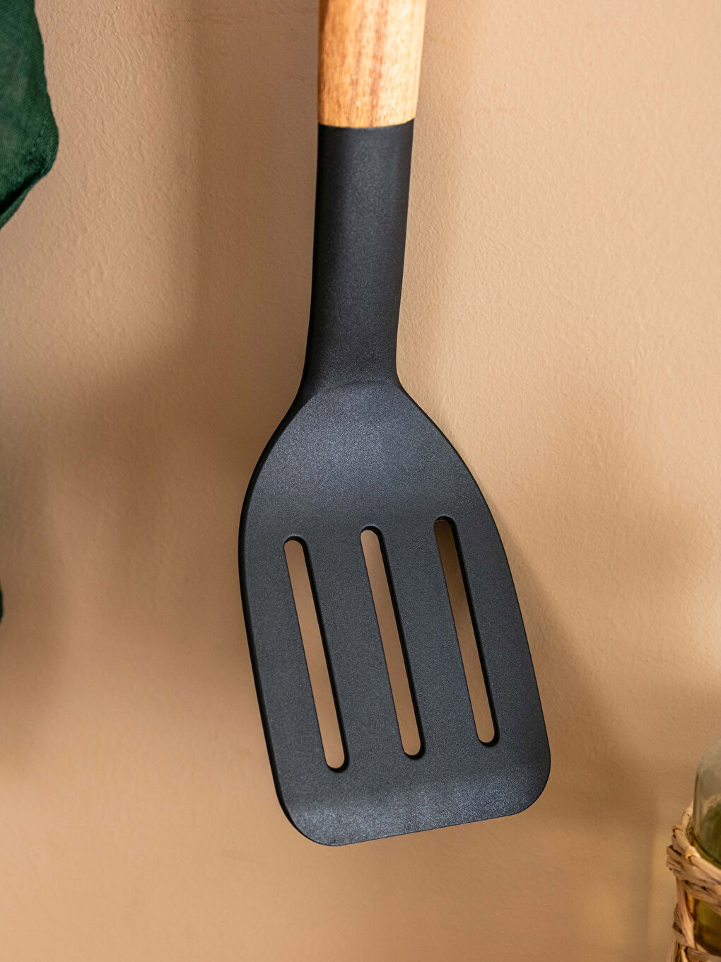 LCW HOME Perforated Wooden Spatula 32 Cm -S3AL52Z8-LQJ