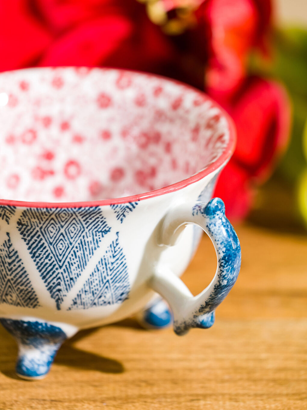 Karışık Desenli Porselen Ayaklı Kupa 13x11 cm-2