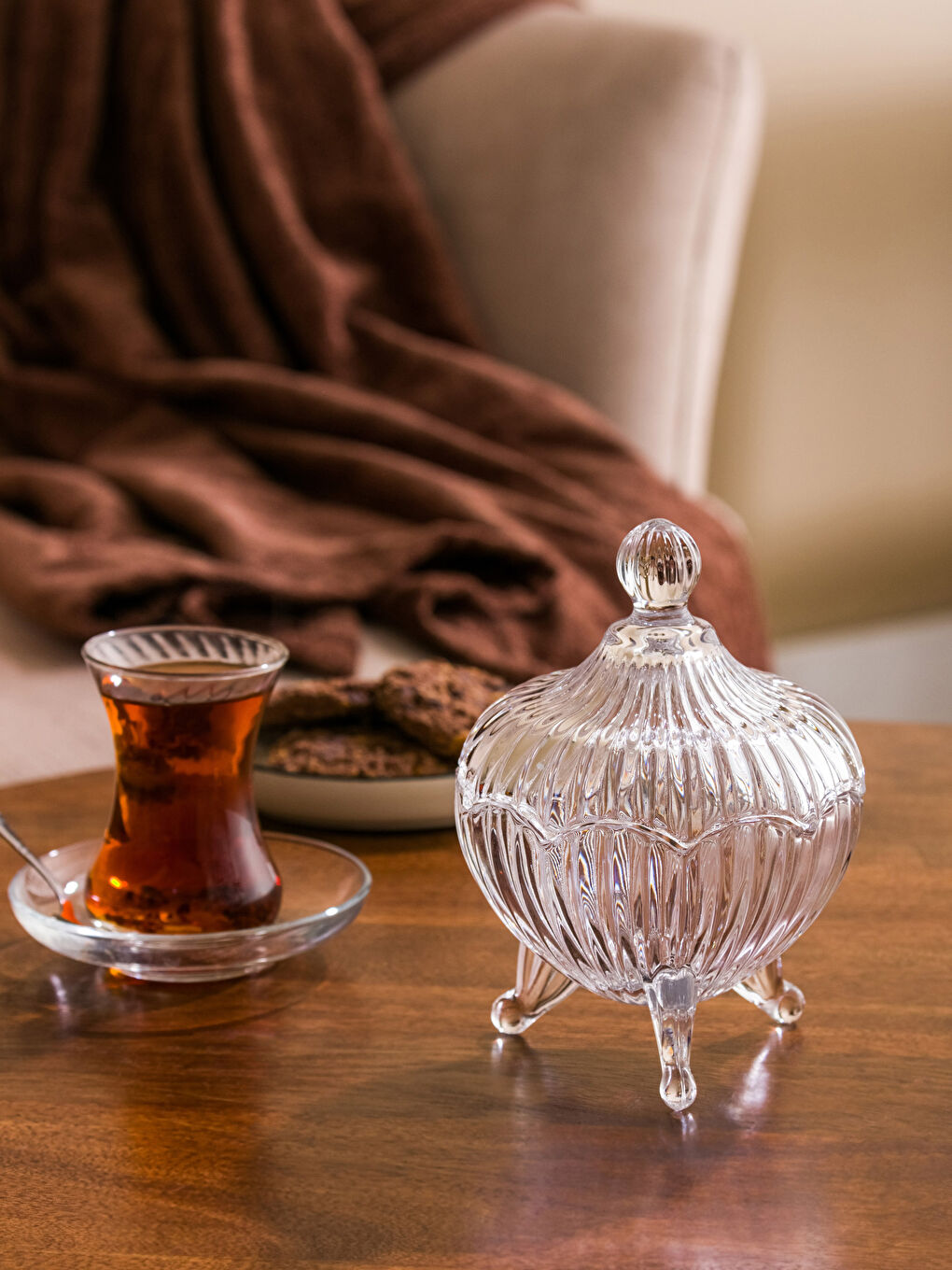 Renksiz Ayaklı Cam Şekerlik 11x15 cm-2