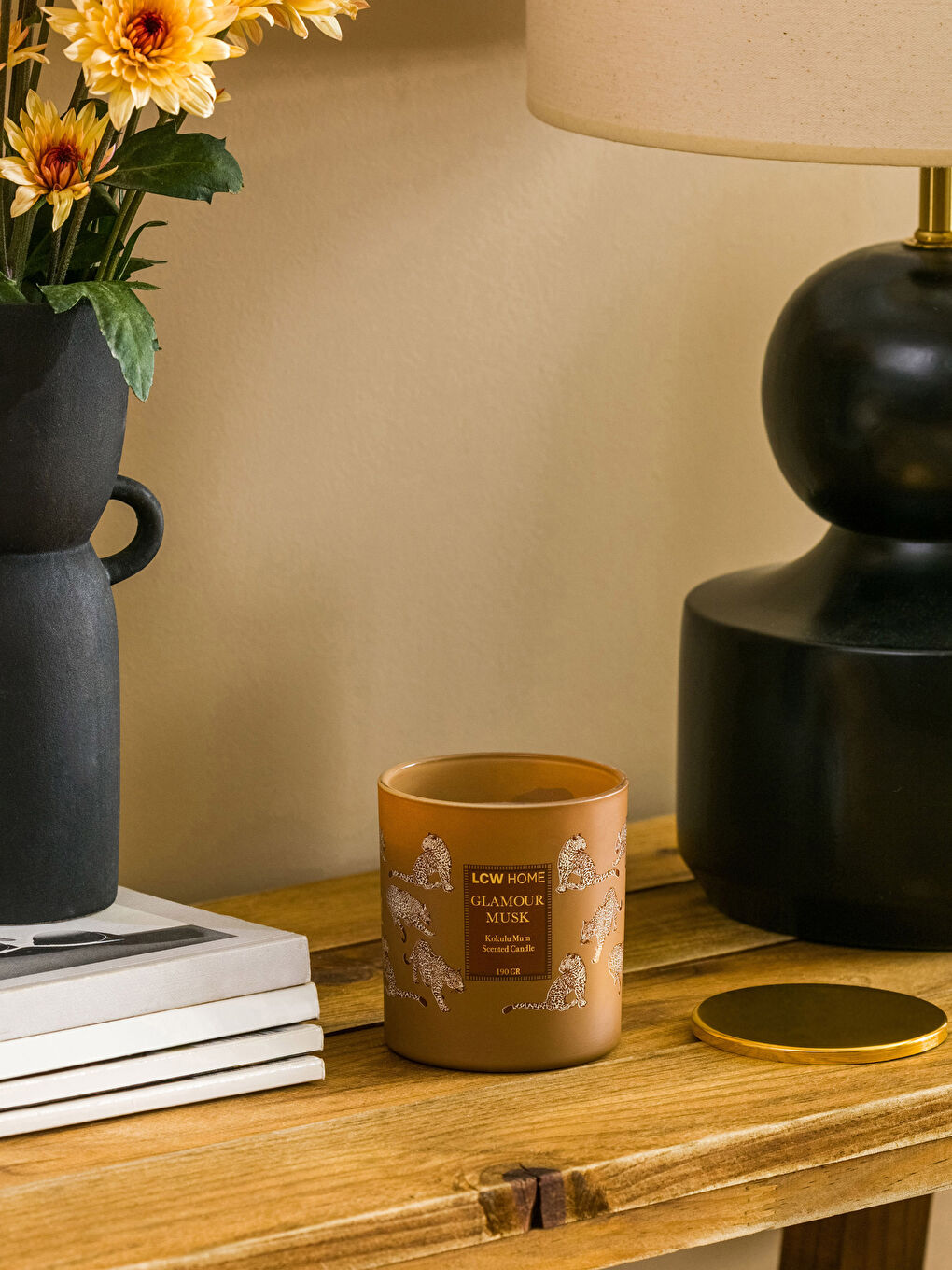 Kahverengi Kapaklı Kokulu Dekoratif Bardak Mum 190 g-1