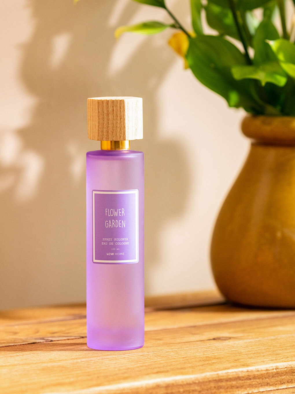 Çiçeksi Kokulu Sprey Kolonya 100 ml-1