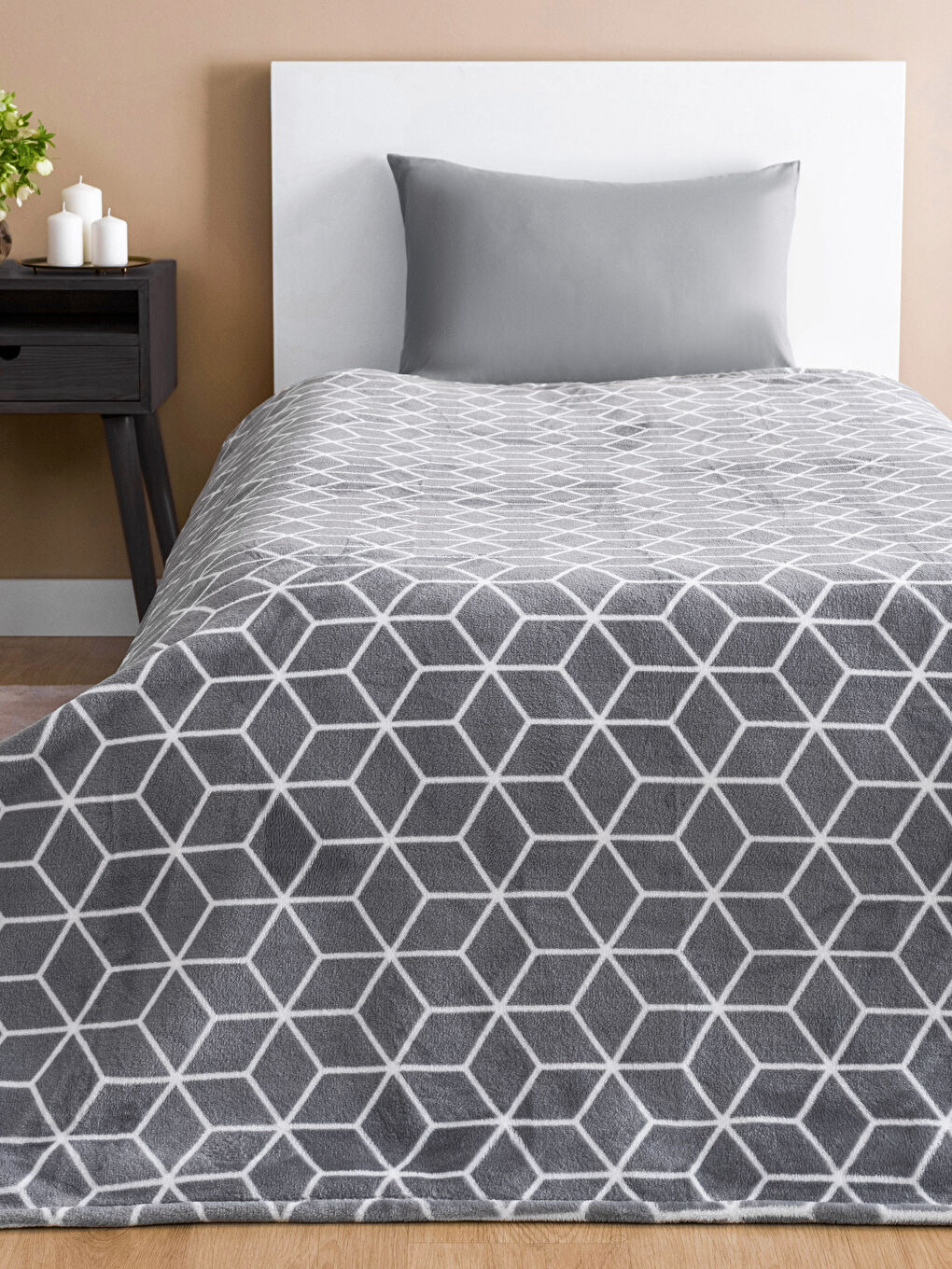 Gri Desenli Welsoft Tek Kişilik Battaniye 150x220 cm