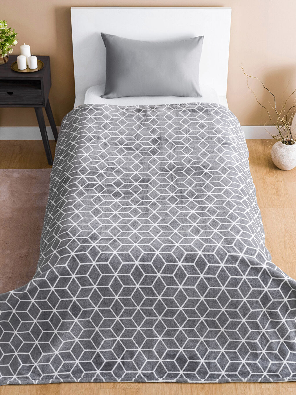 Gri Desenli Welsoft Tek Kişilik Battaniye 150x220 cm-1