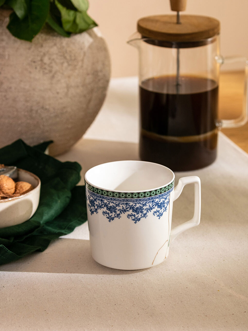 Karışık Baskılı Porselen Kupa 360 ml-1