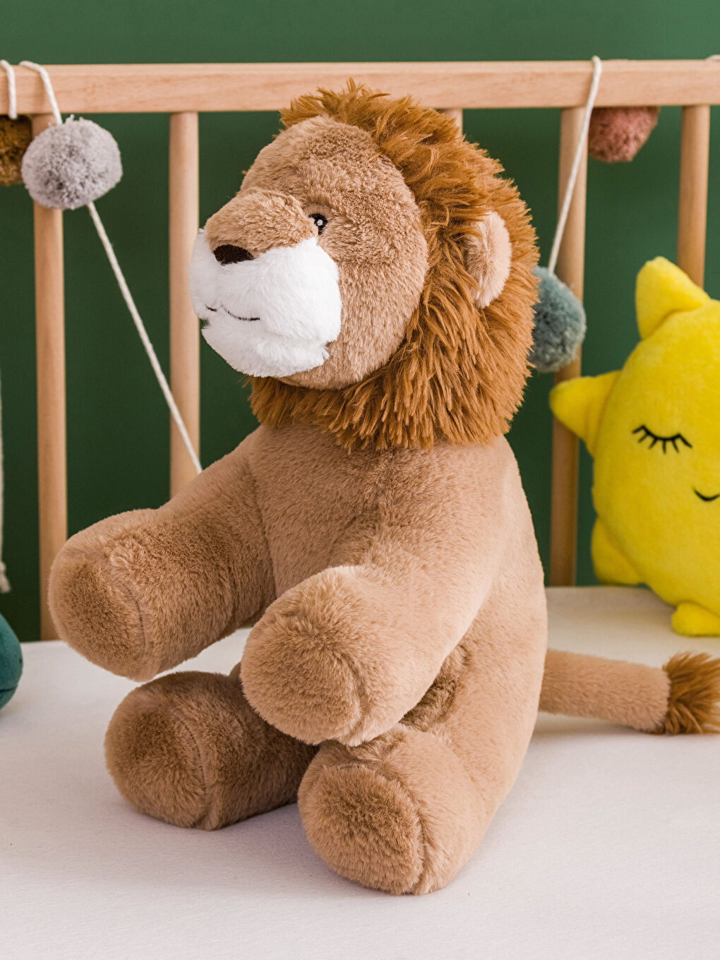 LCW HOME Kahverengi Aslan Figürlü Dolgulu Pelüş Bebek Kırlent 38 Cm - 1