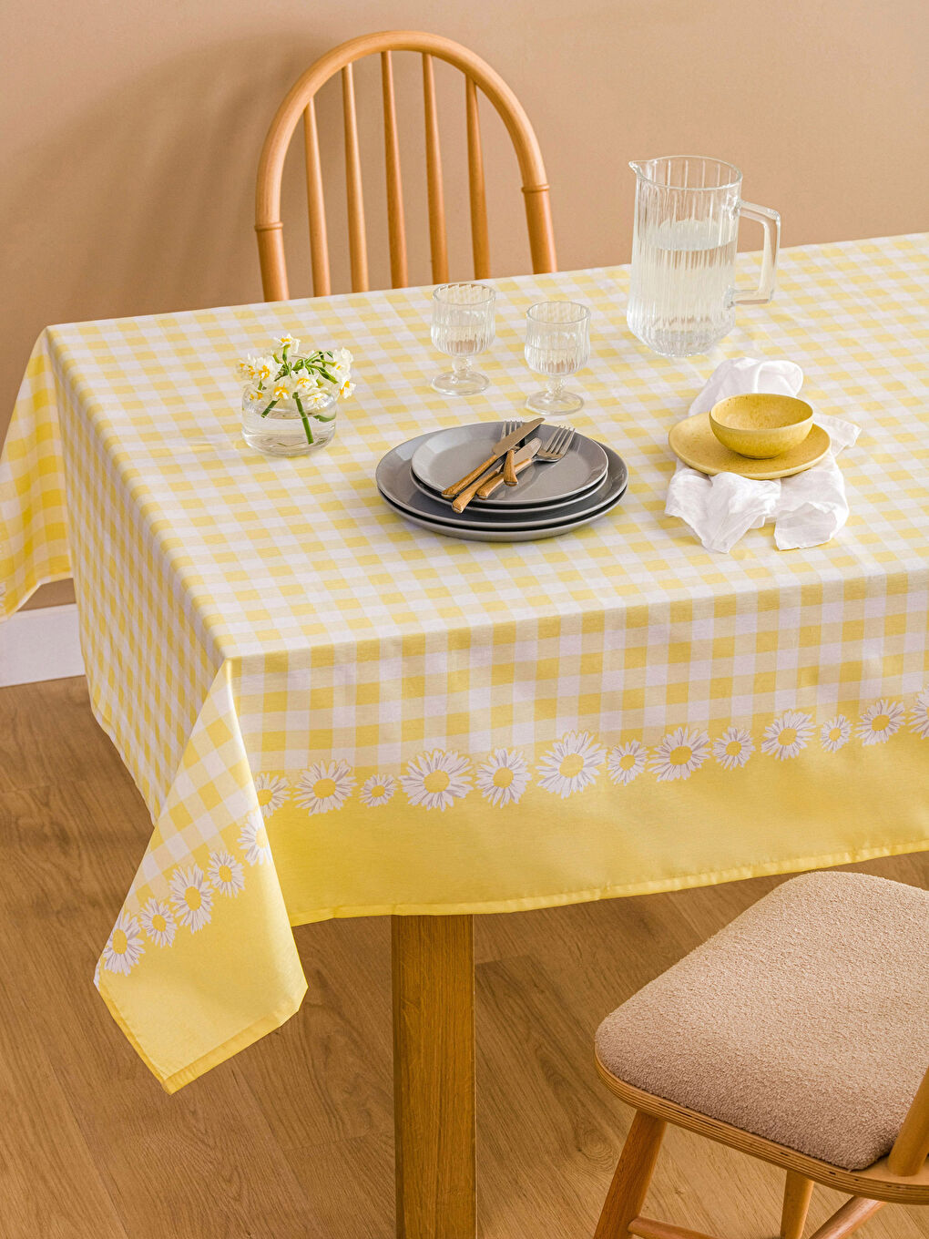 LCW HOME Sari Baskılı Masa Örtüsü 150x200 cm