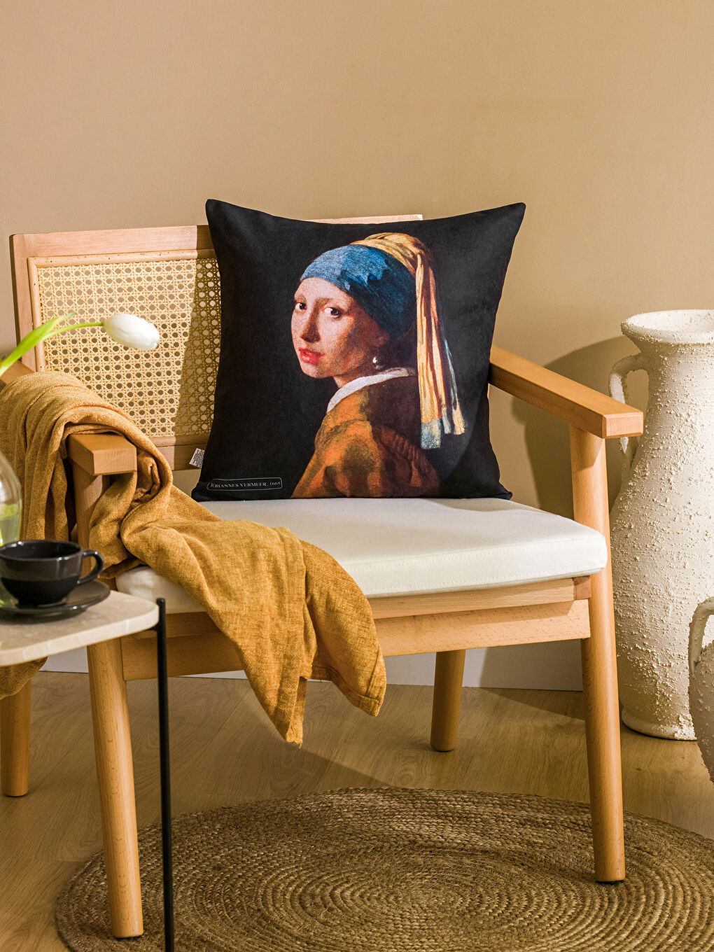 غطاء الوسادة مطبوع الفتاة صاحبة حلق اللؤلؤ 45x45 سم