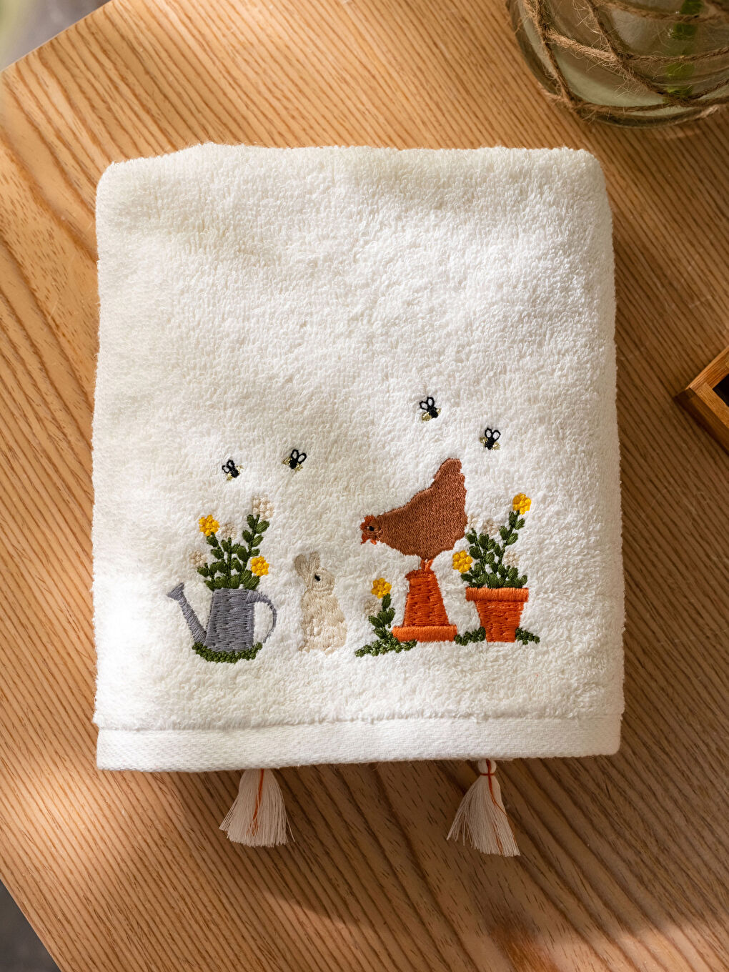 منشفة يد مْطَرّْزَة 50x80 cm-2