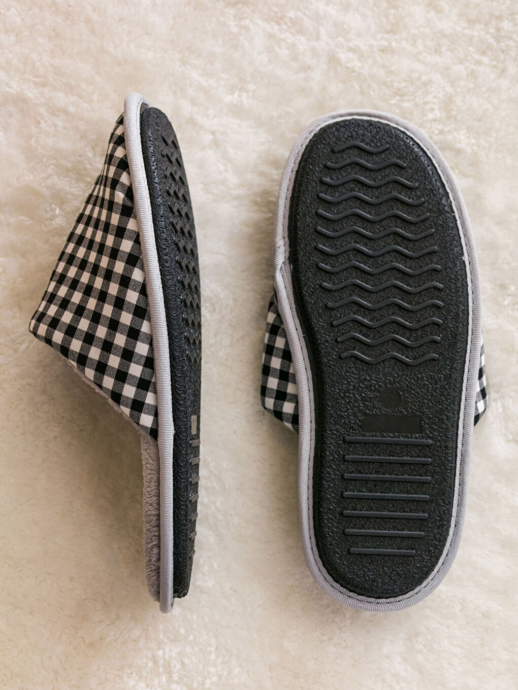 Closed Front Checkered Women's House Slippers-3