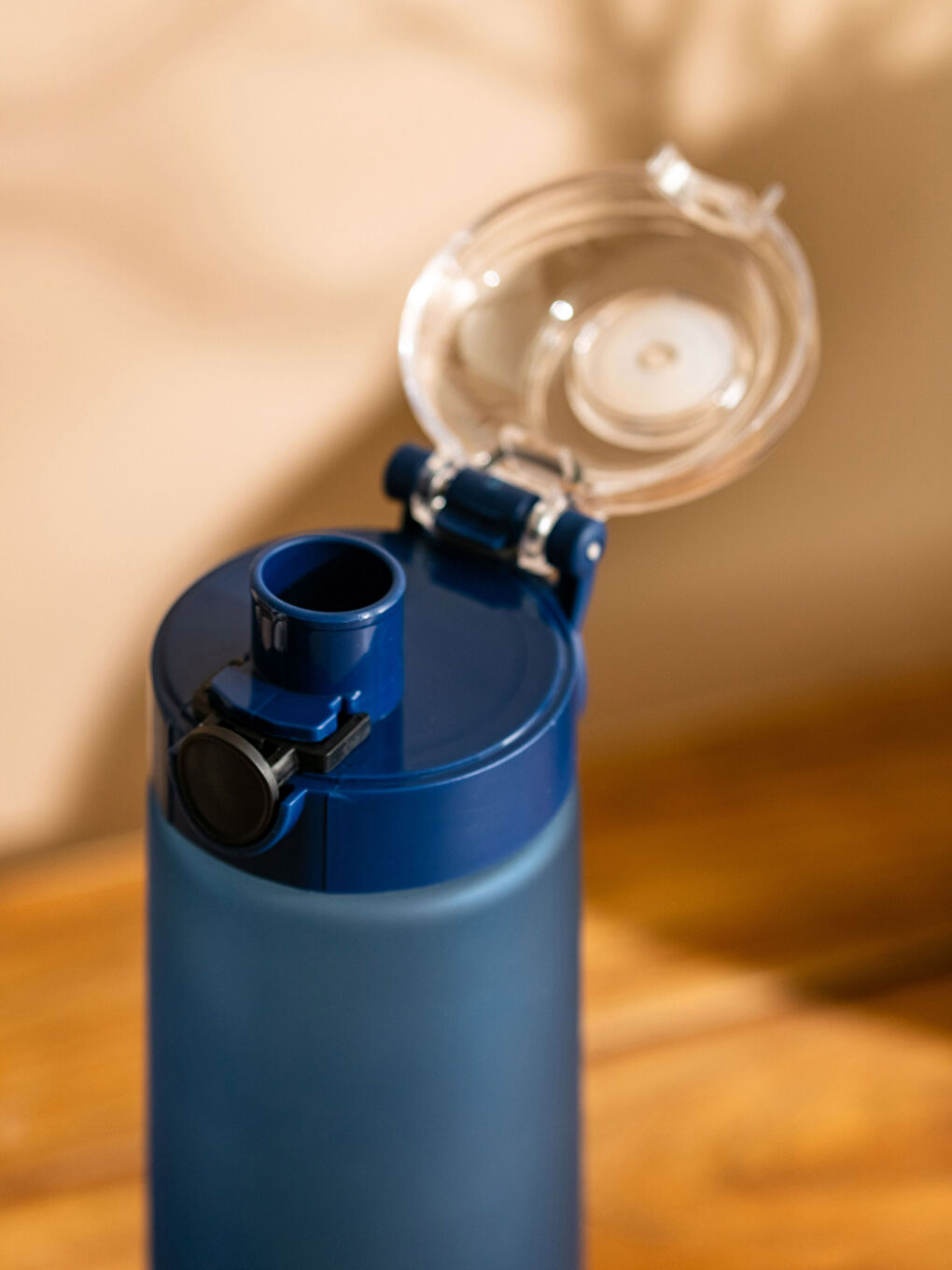 ტექსტით დაბეჭდილი კოლბა 730 მლ-2