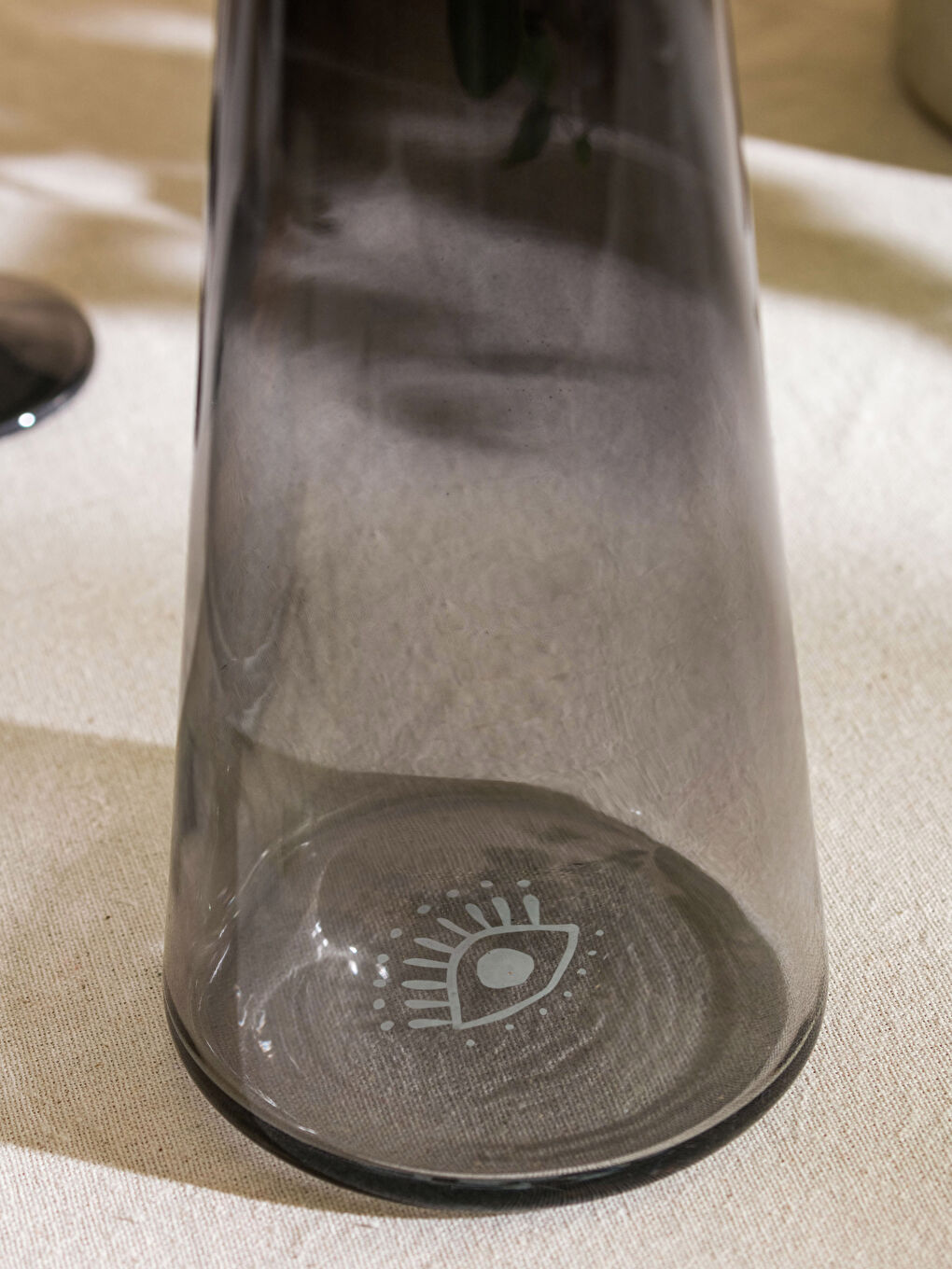 Siyah Ahşap Kapaklı Cam Sürahi 1150 ml-3