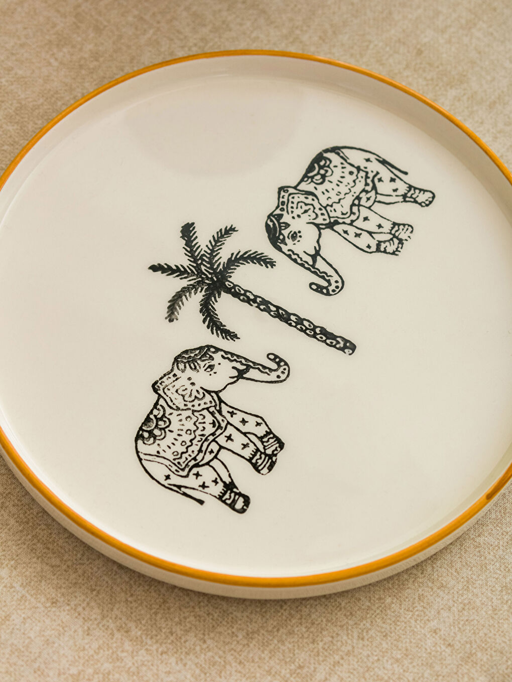Karışık Fil Baskılı Seramik Tabak 21 cm-2