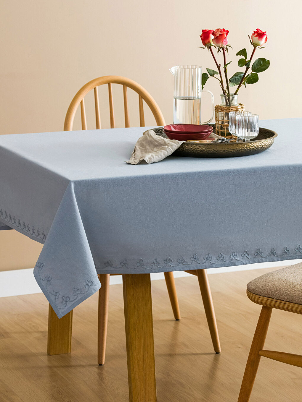 Lace Detailed Cotton Table Cloth 150x200 Cm