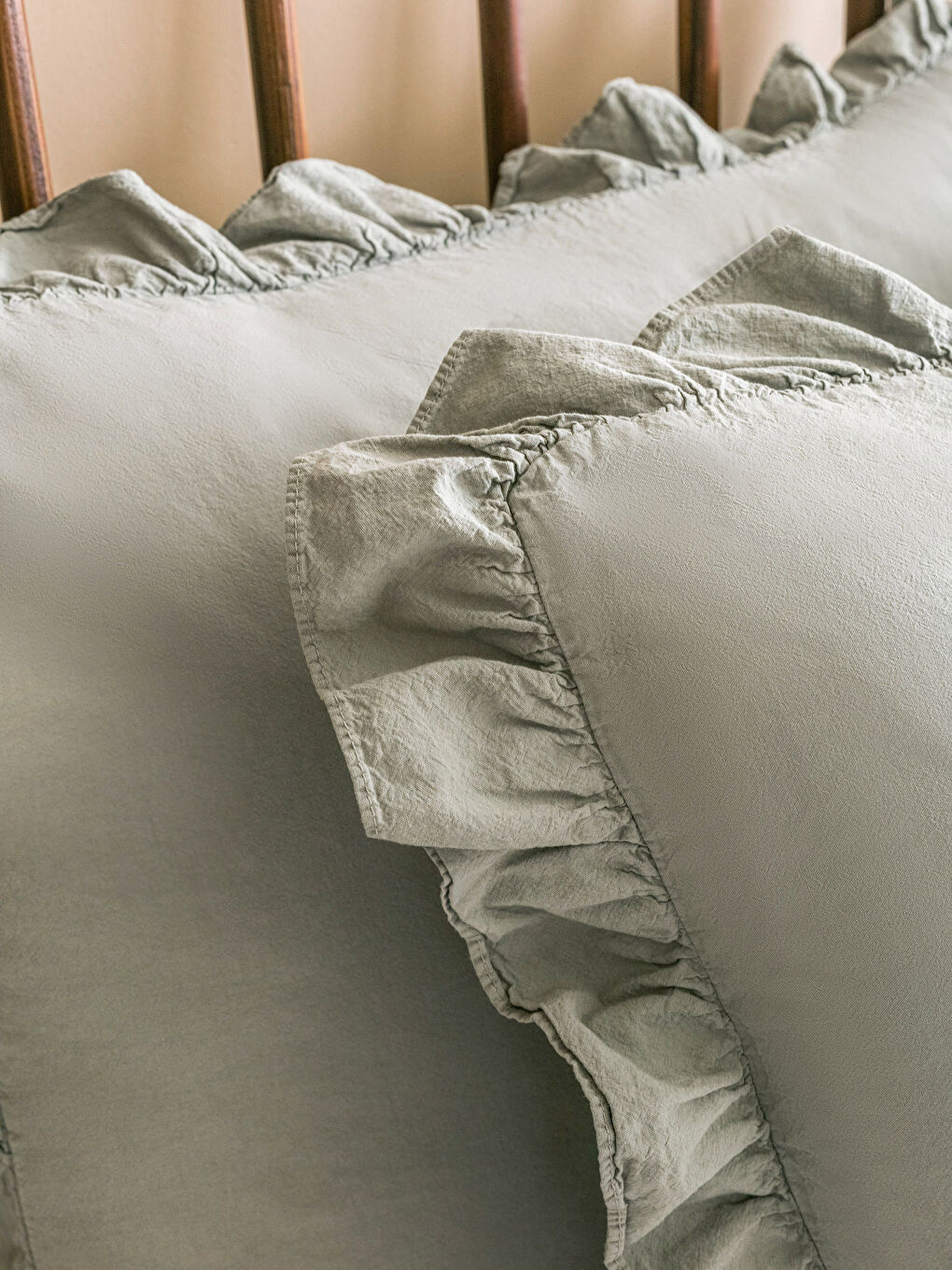 Yeşil Fırfır Detaylı Pamuklu Yastık Kılıfı 2'li 50x70 cm-2