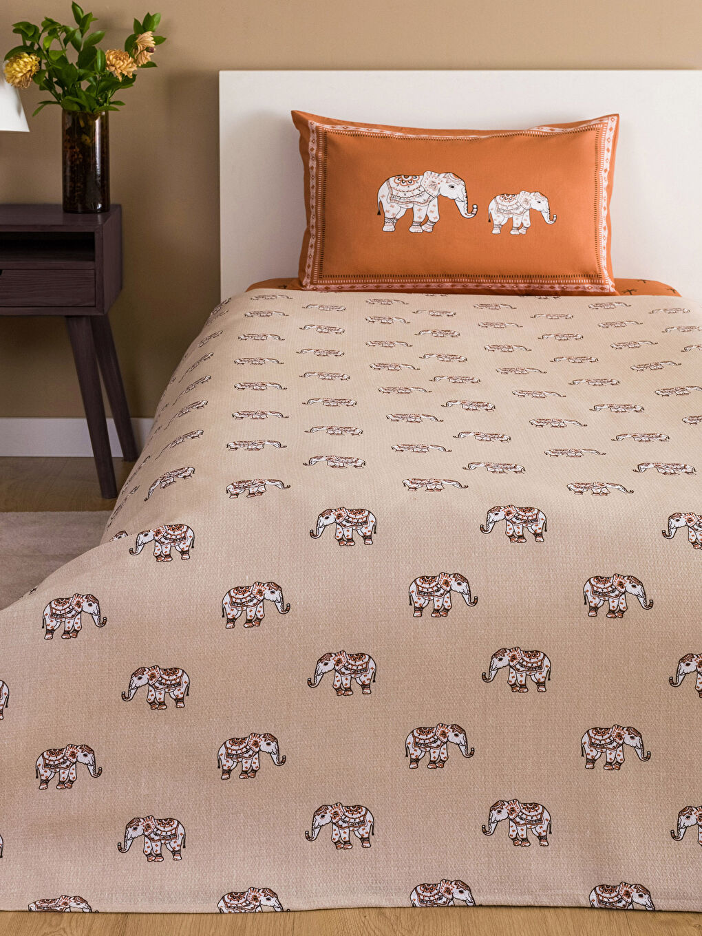 LCW HOME Karişik Tek Kişilik Desenli Pike Takımı