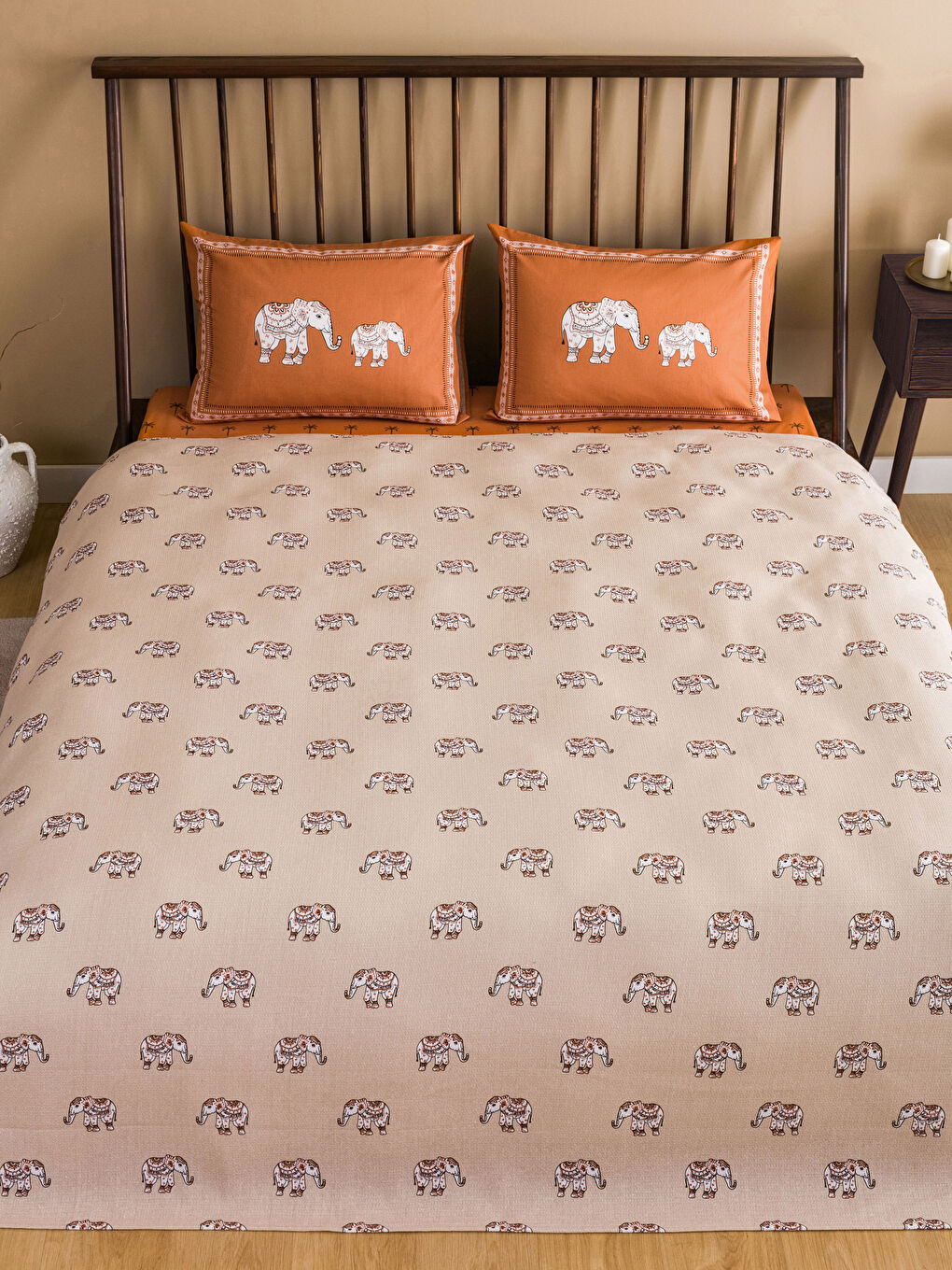 Karışık Desenli Çift Kişilik Pike Takımı-1