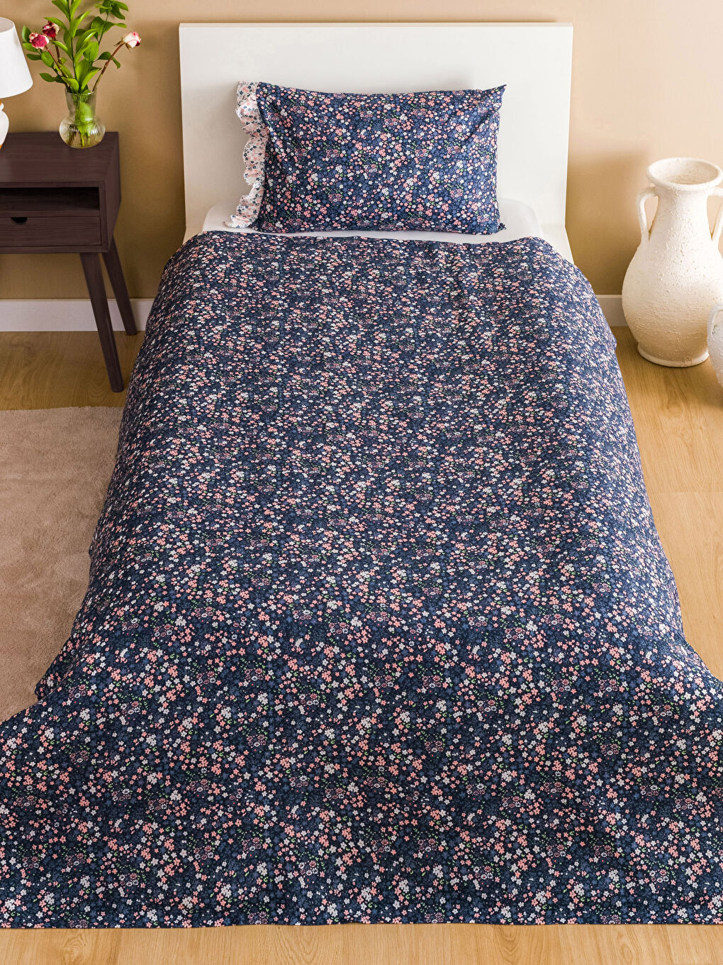 Karışık Çiçek Desenli Tek Kişilik Pike Seti-1