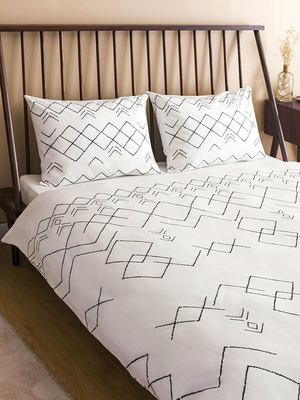 طقم غطاء لحاف مزدوج بنقشة عرقية