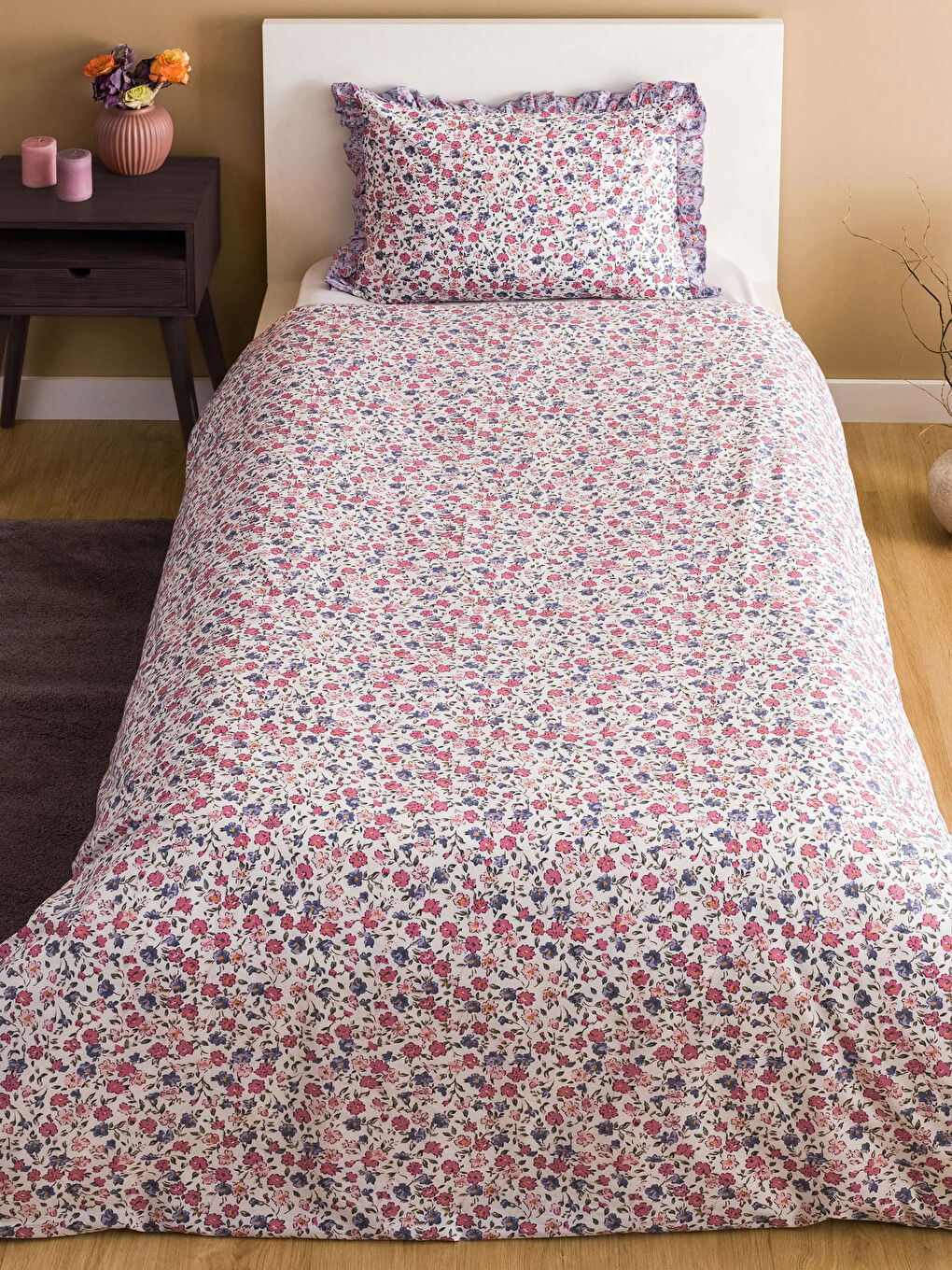 LCW HOME طقم غطاء لحاف سرير مفرد بنقشة زهور -S3ES60Z8-F9C