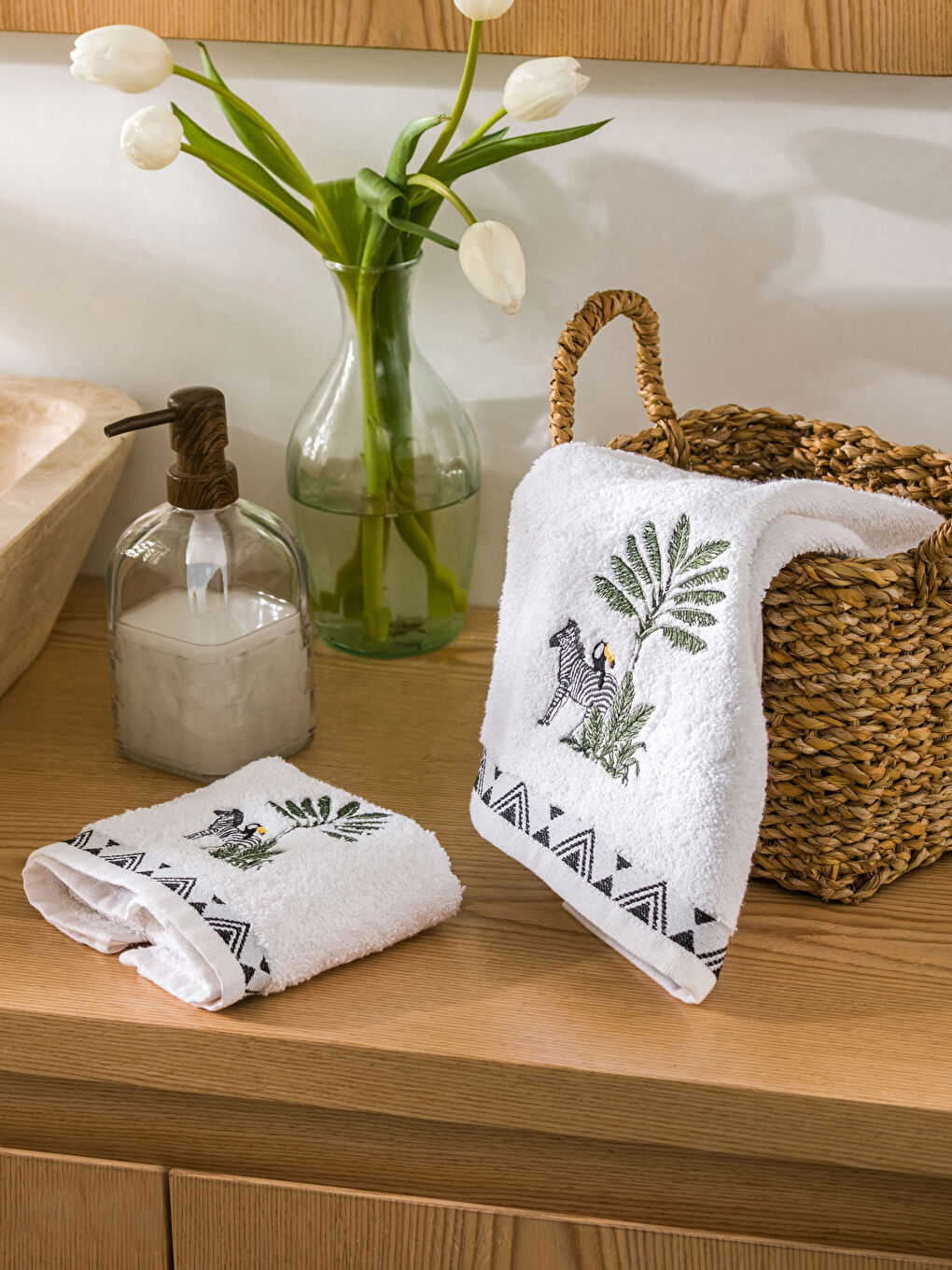 LCW HOME Beyaz Zebra Nakışlı Yüz Havlusu 2'li