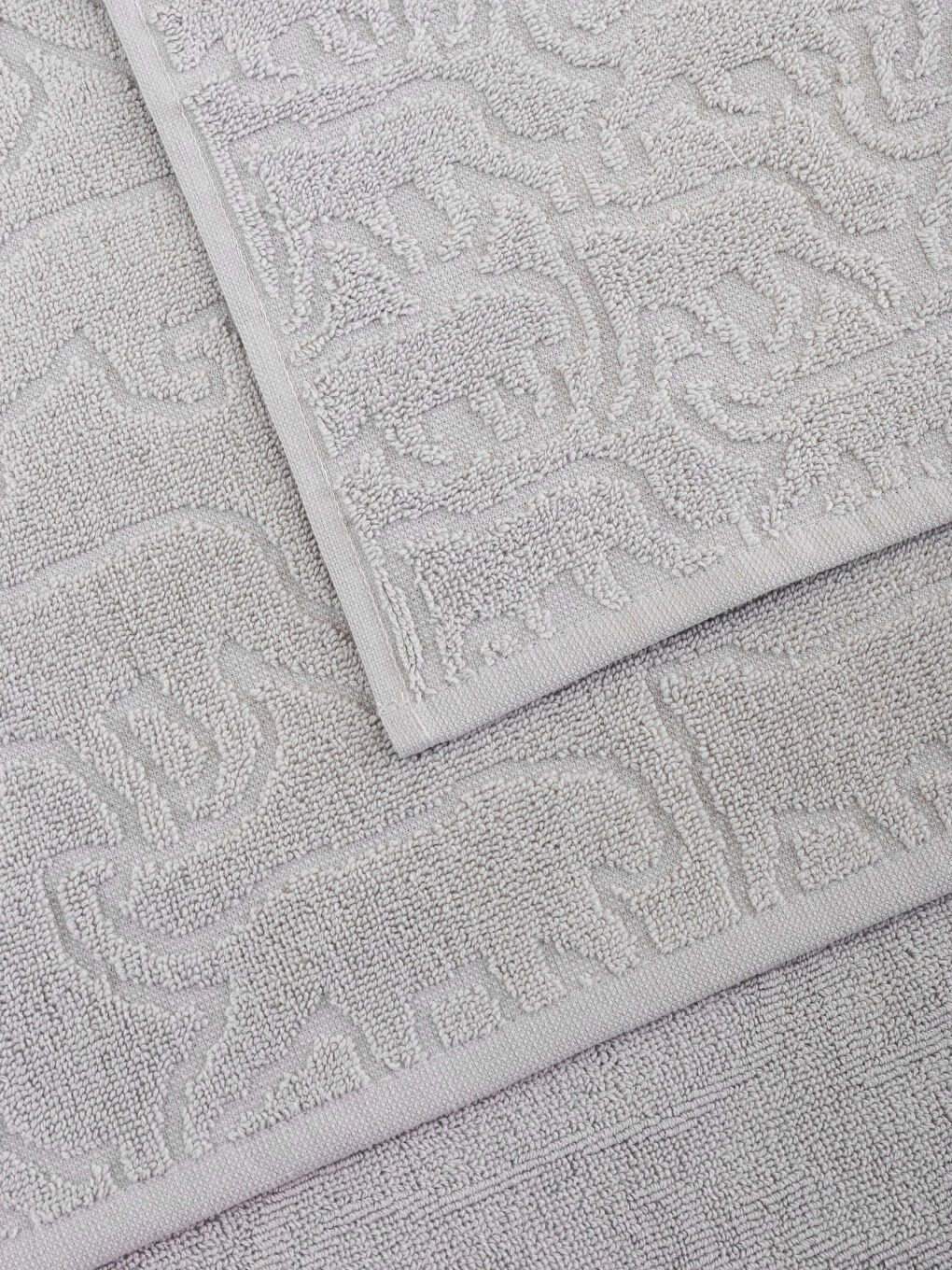 Gri Kendinden Desenli Havlu Seti 2'li-3