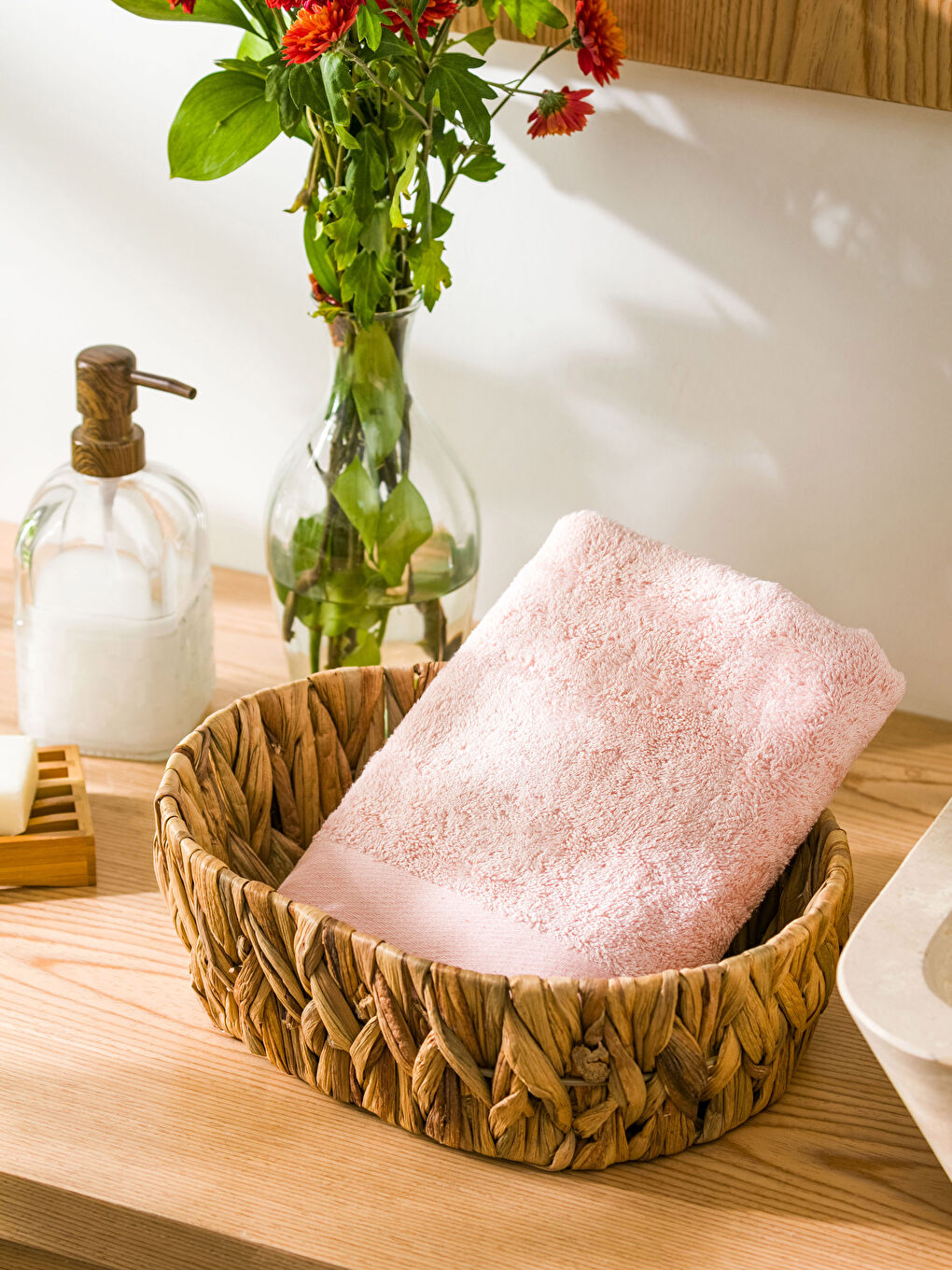 فوطه وجه بامبو سادة 50x80 سم-1