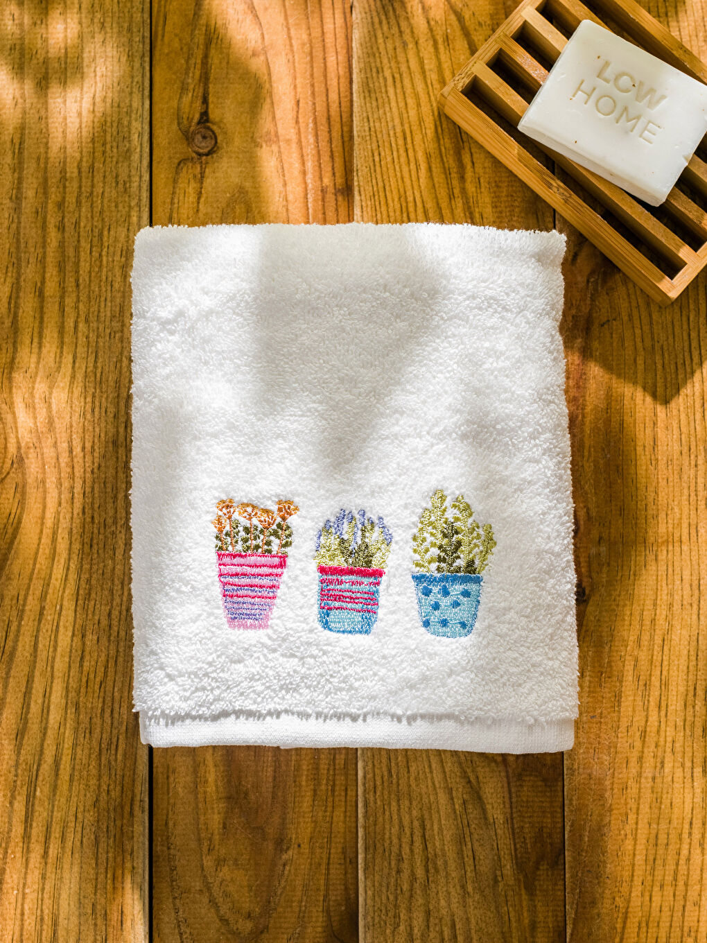 Embroidered Face Towel 50x80 Cm -S3EV85Z8-EEW