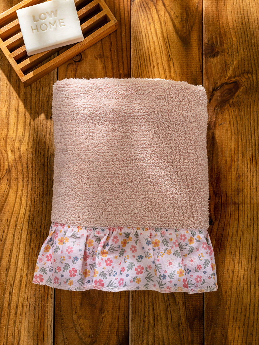 Ruffle Detailed Face Towel 50x80 cm-2