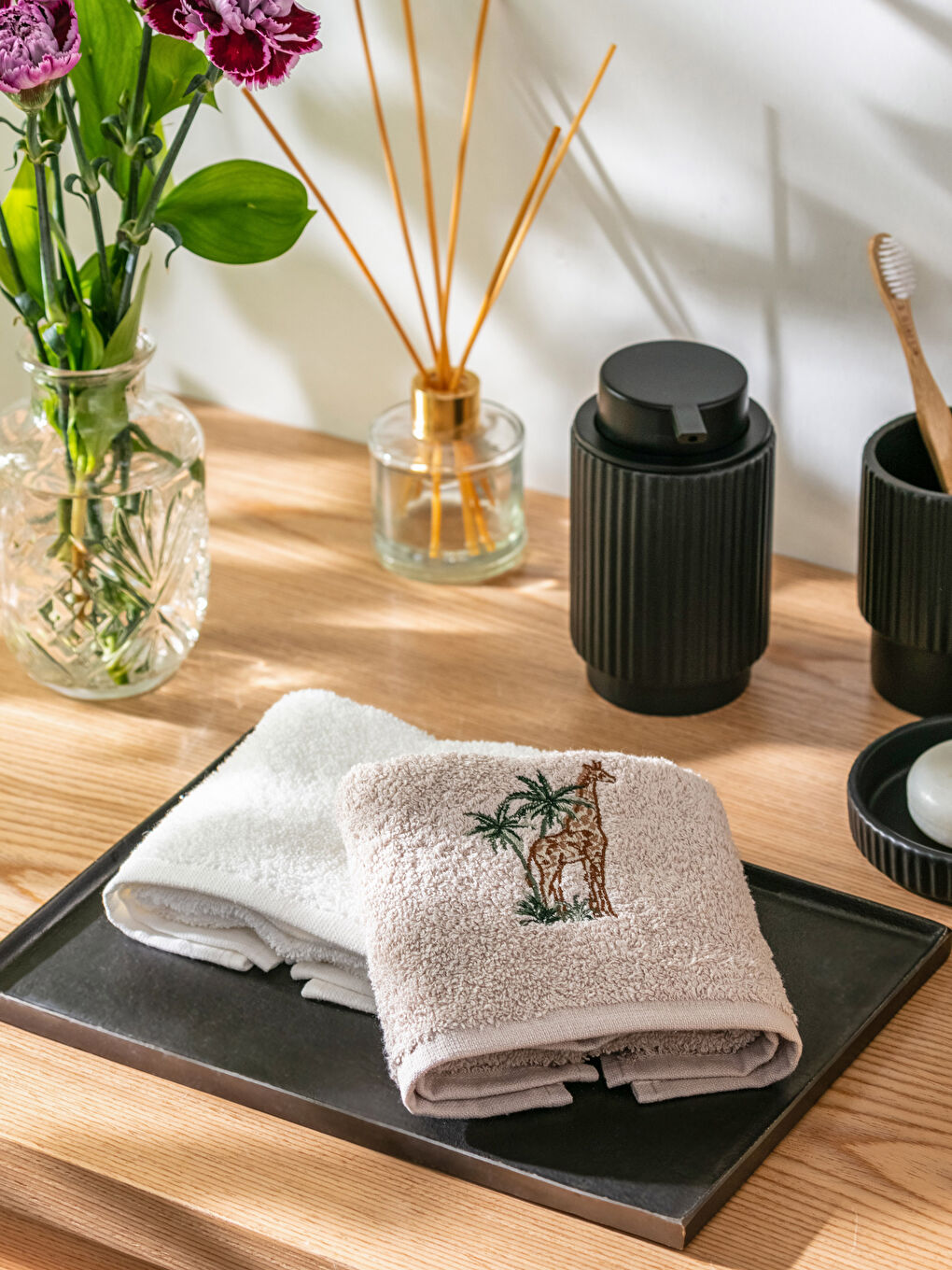 فوط ضيوف قطن مطرز ٢ قطعة 30x50 سم-1