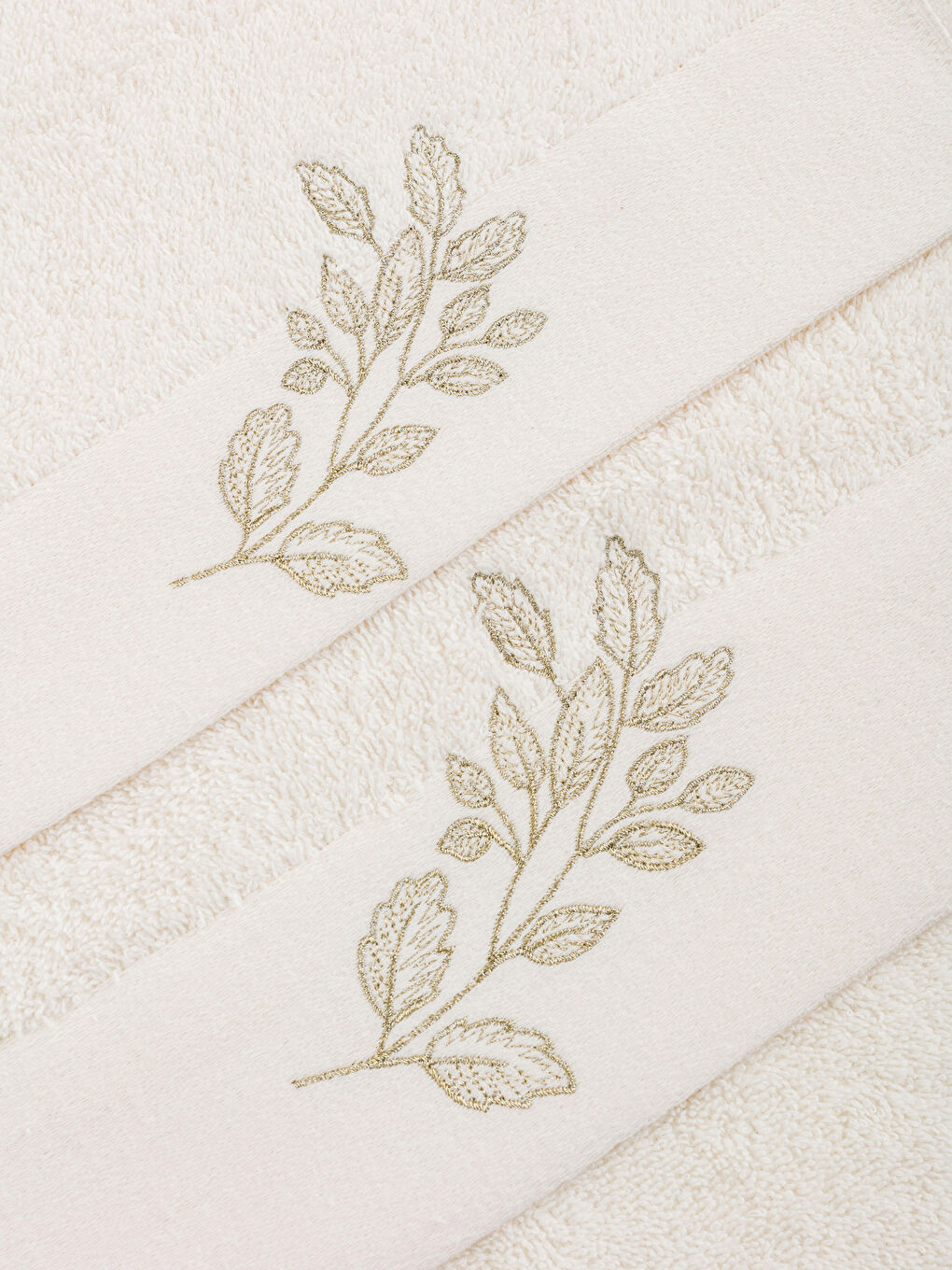 Ekru Pamuklu Nakışlı Havlu Seti 2'li-3